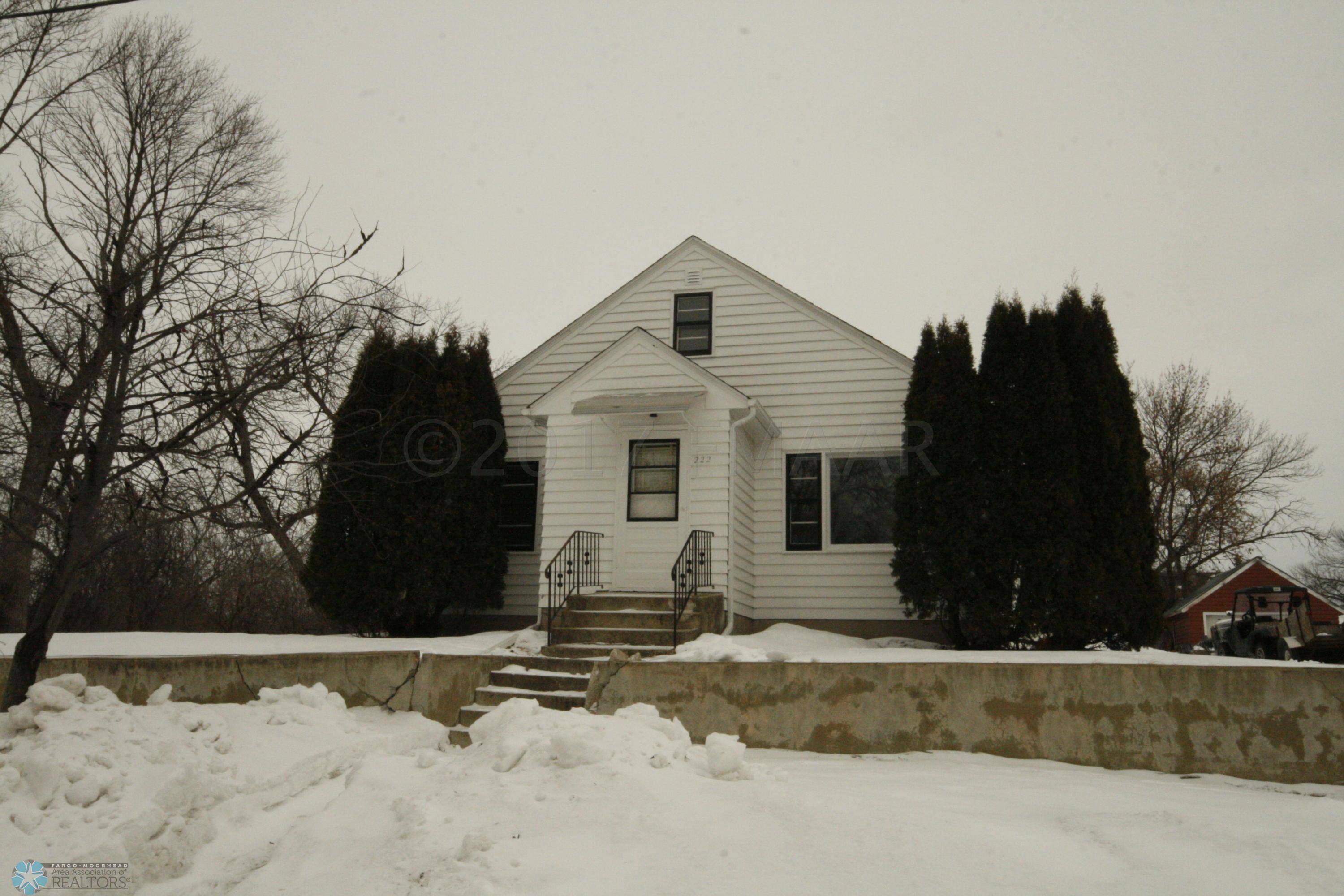 Hillsboro, ND 58045,222 3RD ST NE
