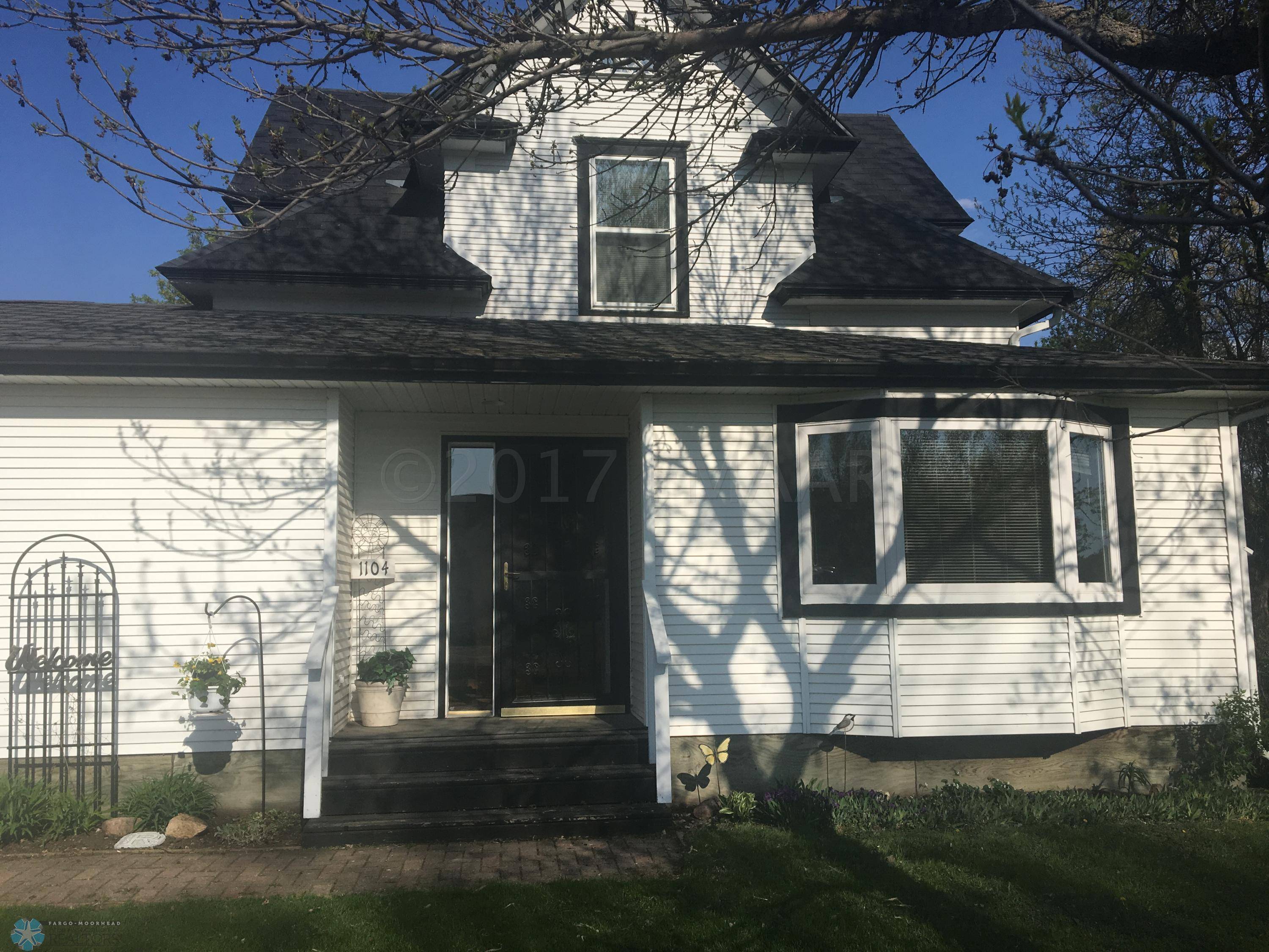 Wheatland, ND 58079,1104 WILLIAM ST