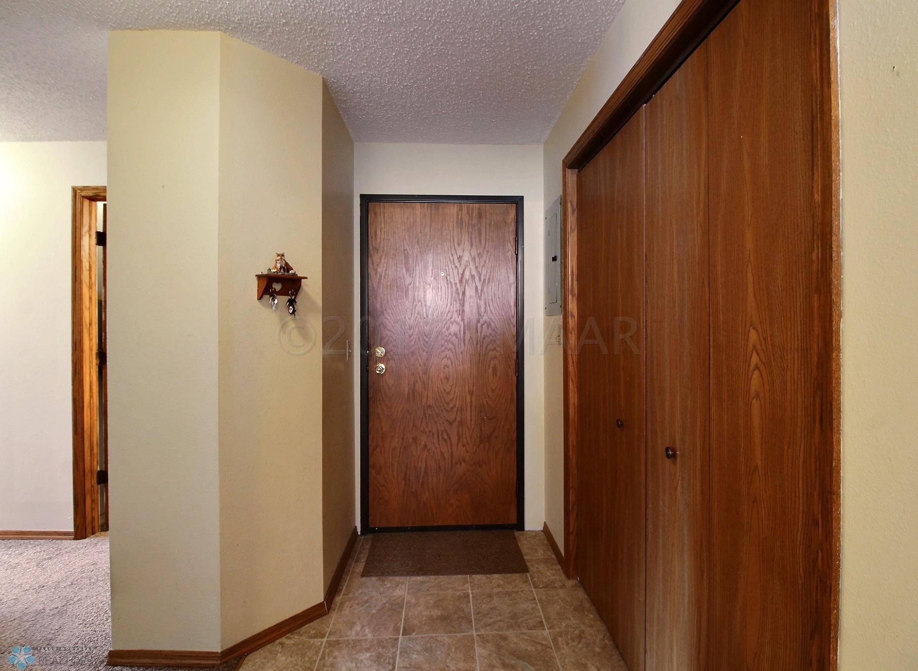 Fargo, ND 58103,2535 25 ST S #B203