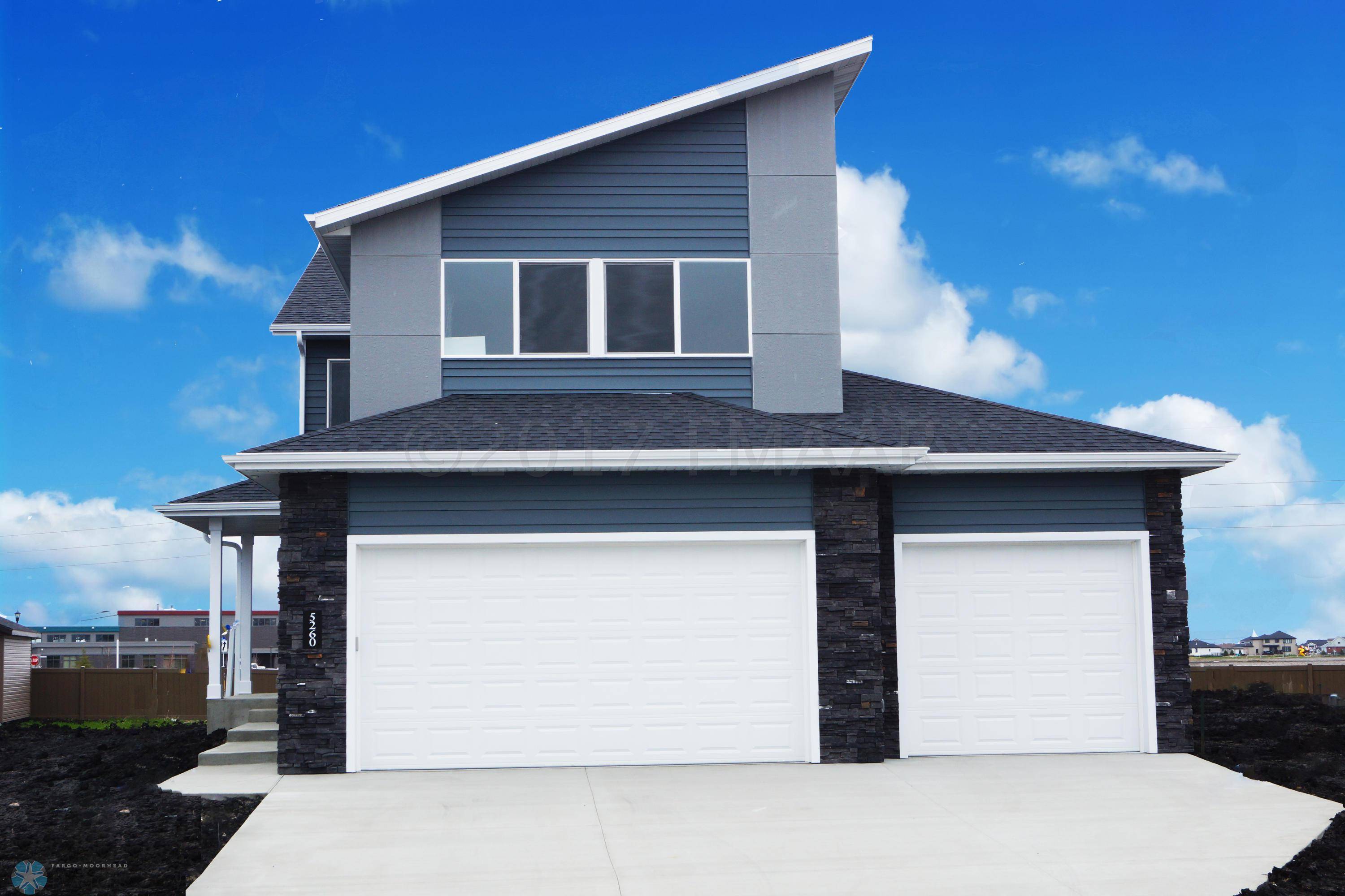 West Fargo, ND 58078,5260 8 CT W