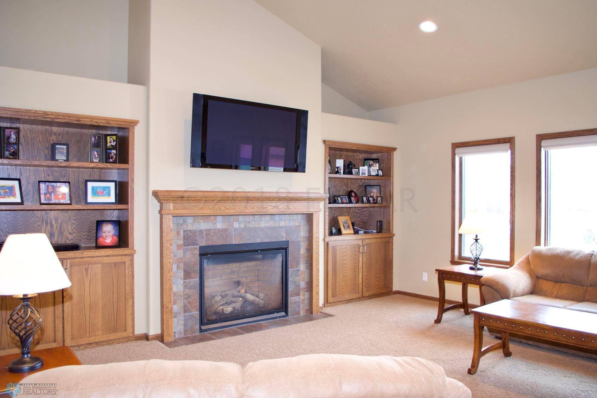 Fargo, ND 58104,4841 WOODHAVEN DR S