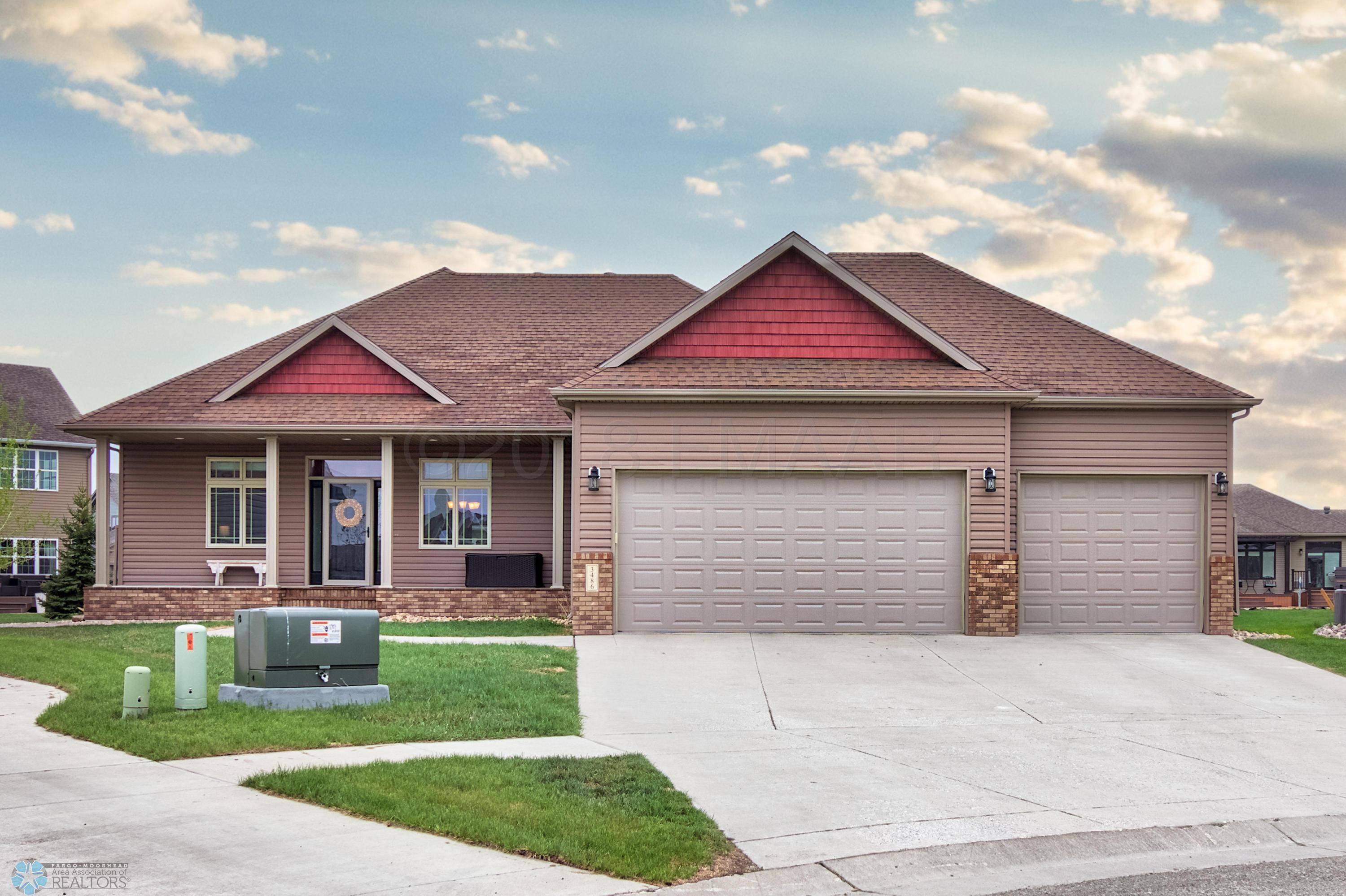 West Fargo, ND 58078,3486 LOBERG DR