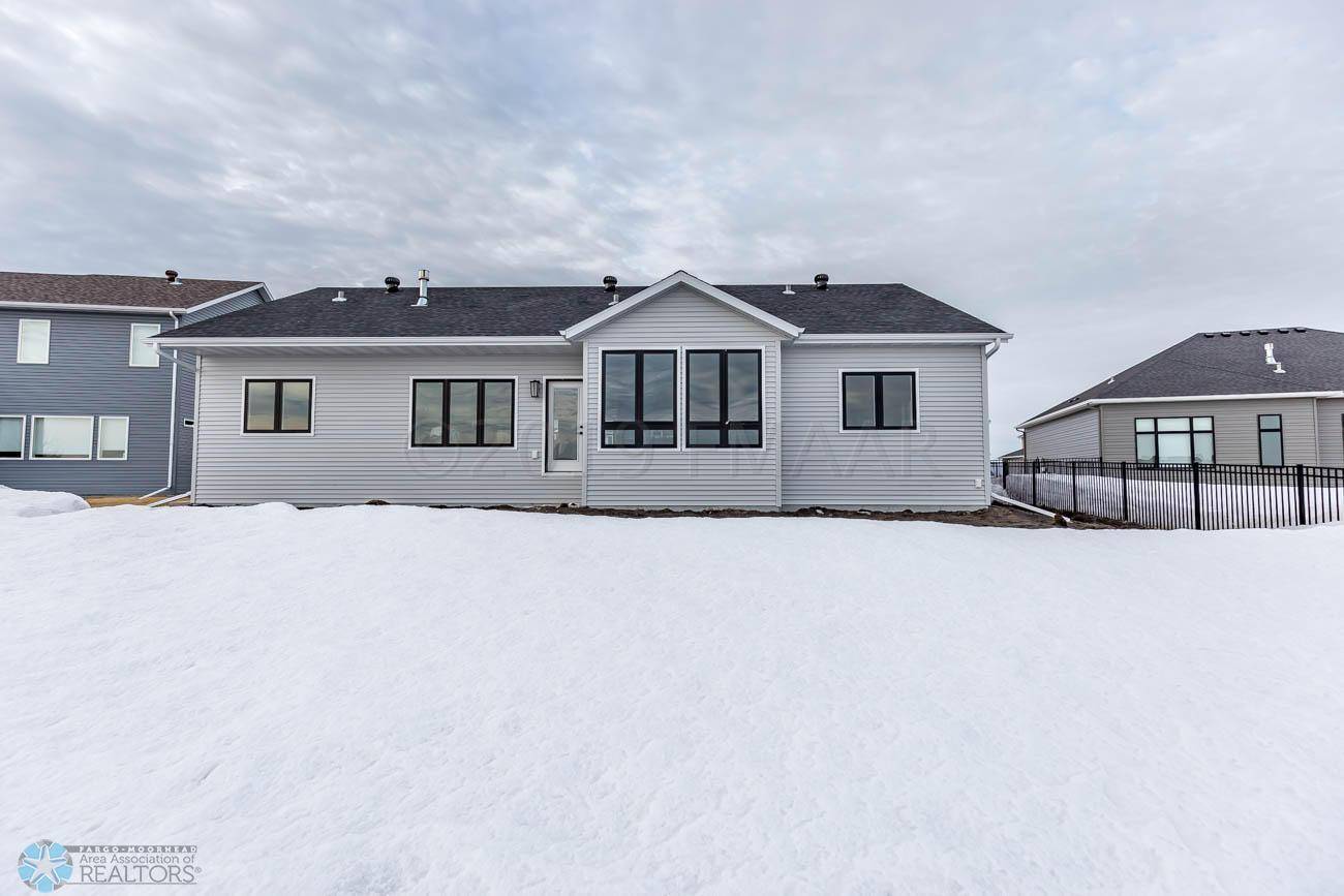 Fargo, ND 58104,1991 69 AVE S