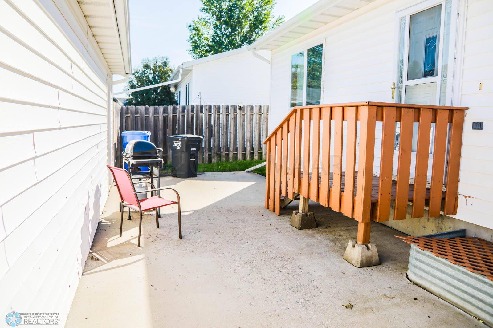 Fargo, ND 58103,2015 32 AVE S