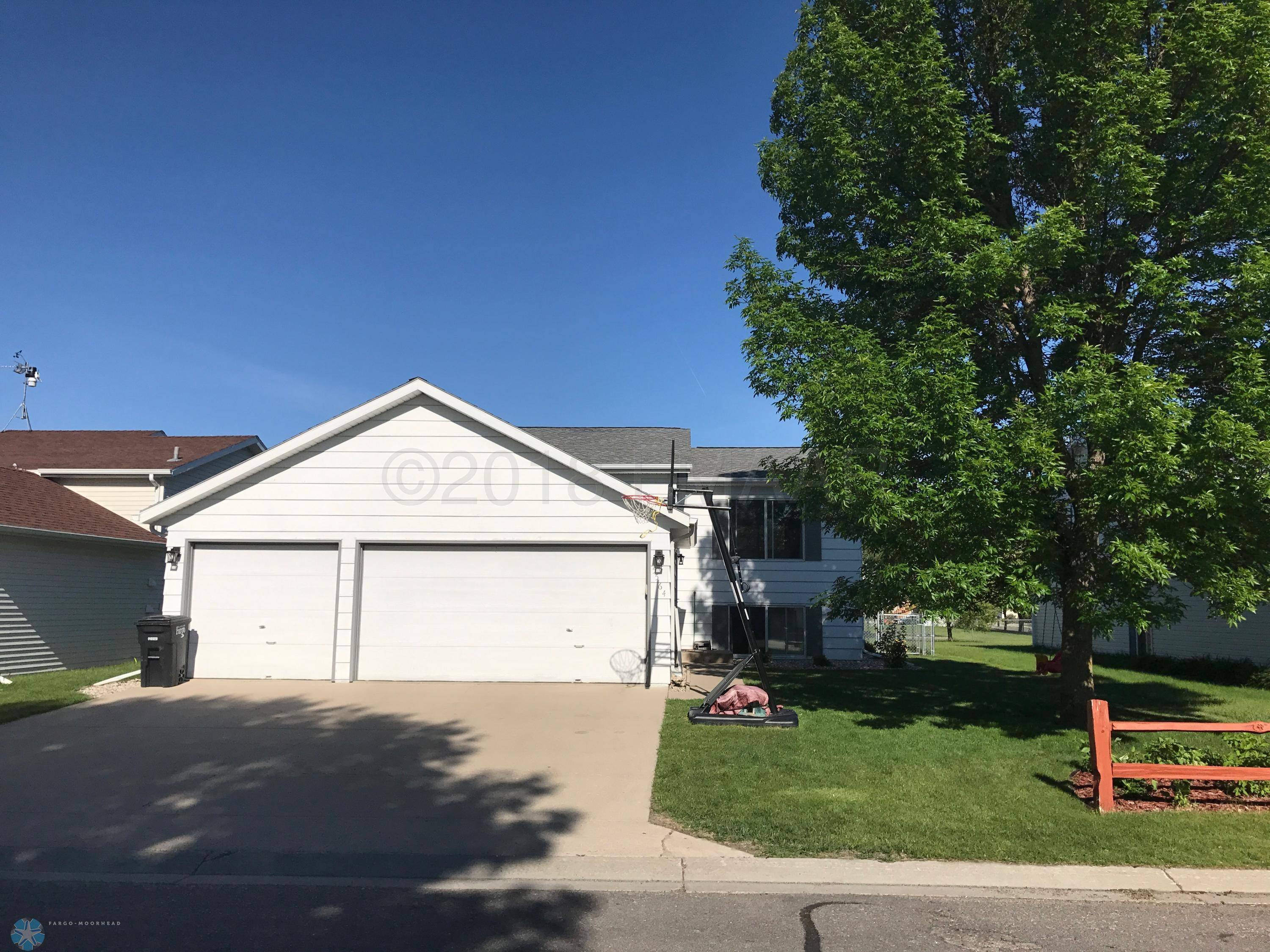 Fargo, ND 58104,5564 20TH ST S