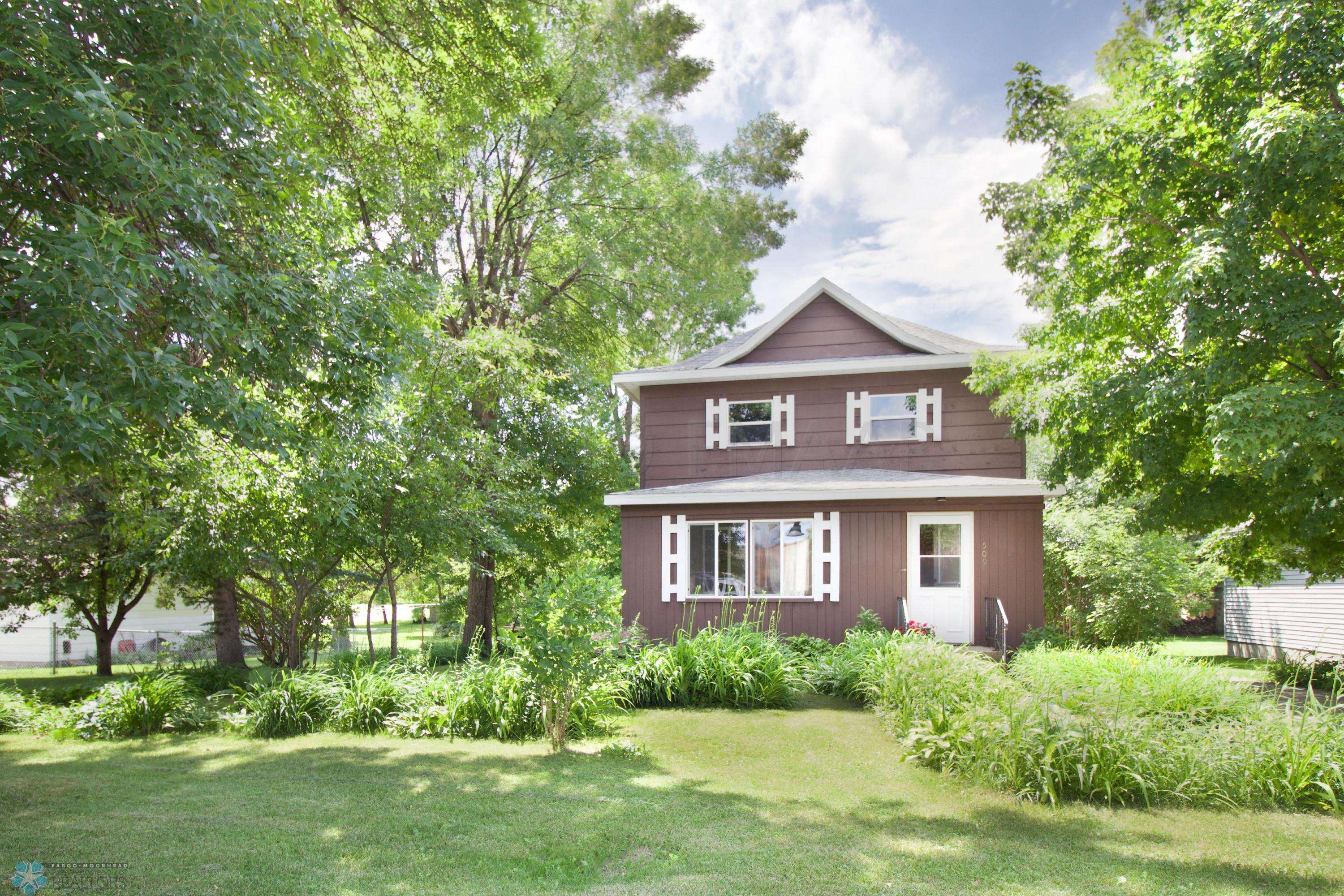 Hawley, MN 56549,509 8 ST