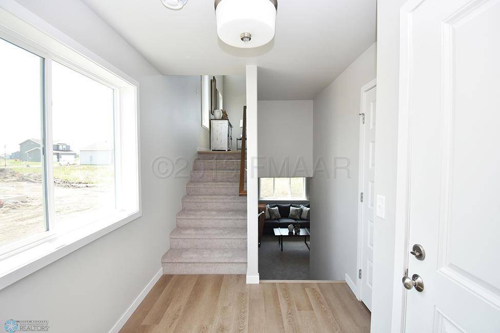 West Fargo, ND 58078,2118 ALLISON LN W