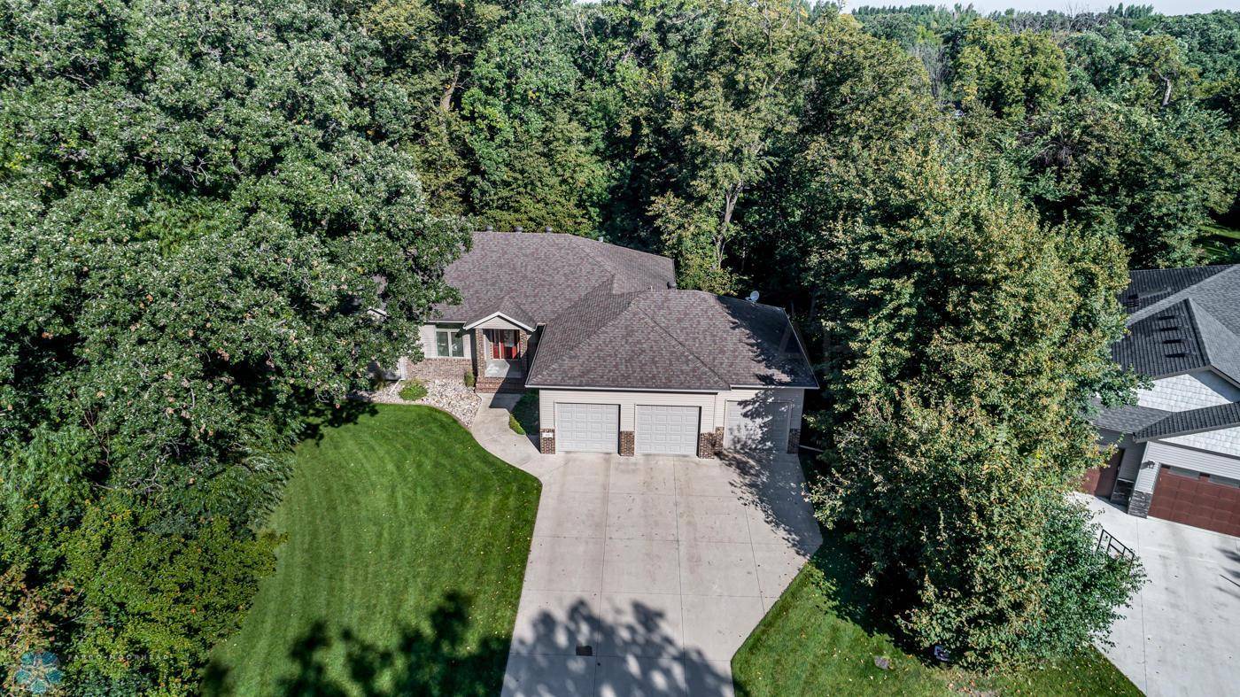 Horace, ND 58047,406 MAUST WAY