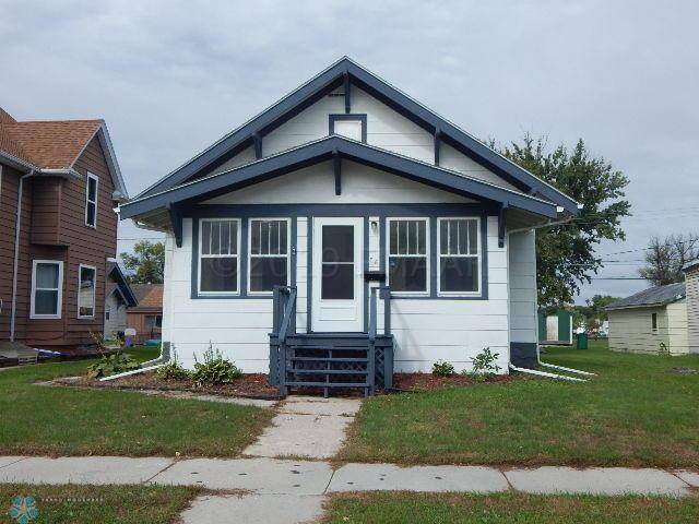 Wahpeton, ND 58075,218 2ND AVE N