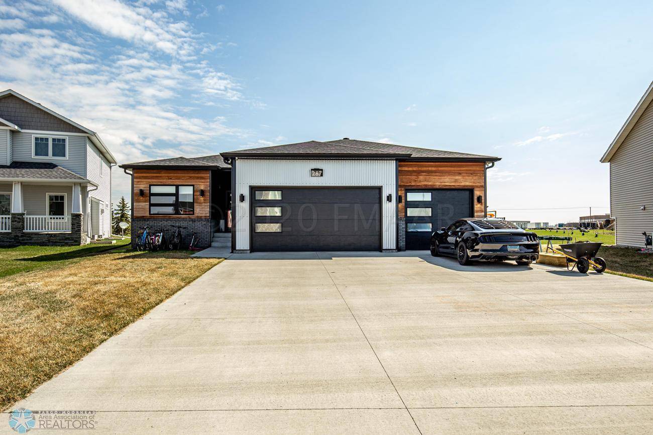 Mapleton, ND 58059,287 REDWOOD DR