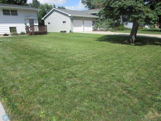 Wahpeton, ND 58075,424 COTTONWOOD CT