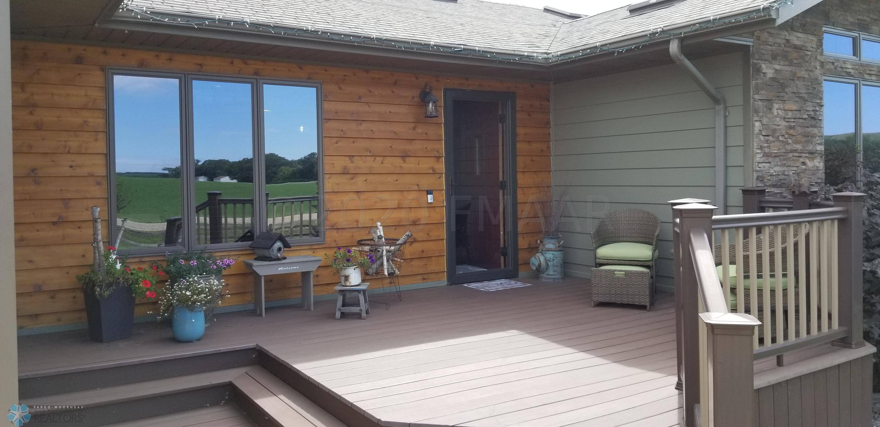 Fort Ransom, ND 58033,11936 VALLEY RD