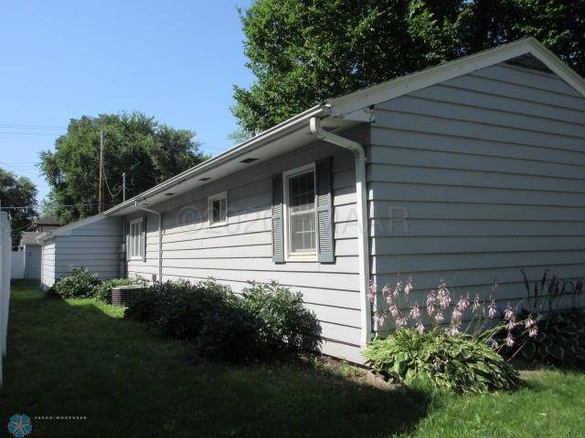 Grand Forks, ND 58203,322 N 15TH ST