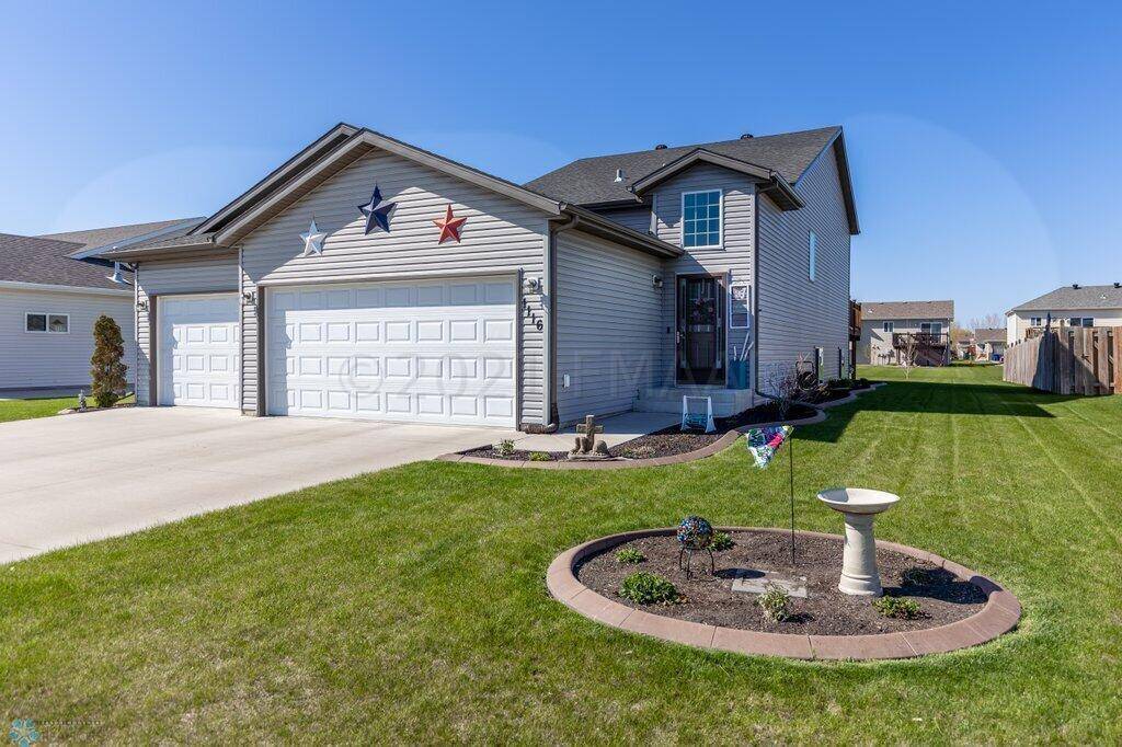 Moorhead, MN 56560,1116 39TH AVE S