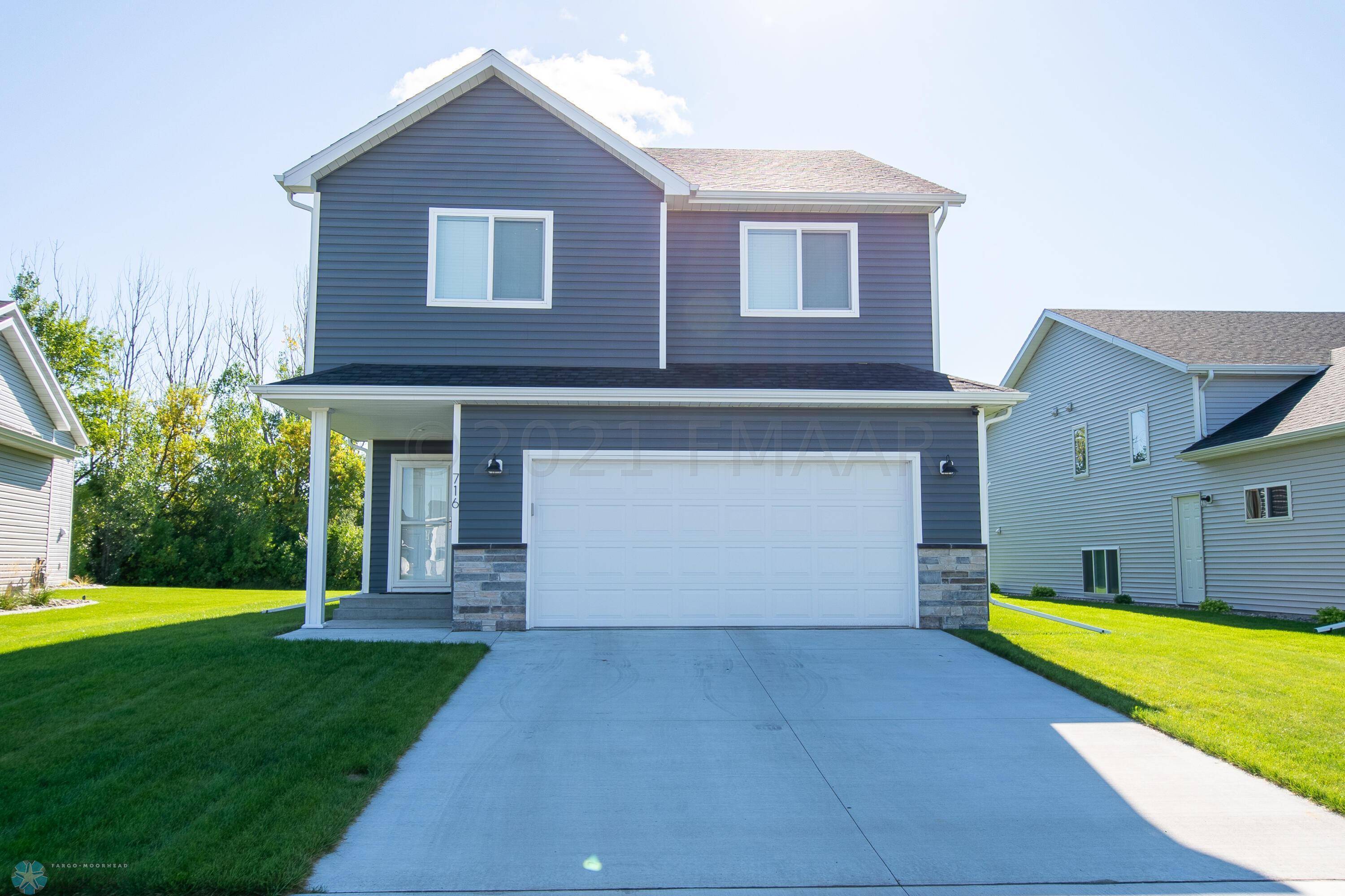 West Fargo, ND 58078,716 CATHY DR W