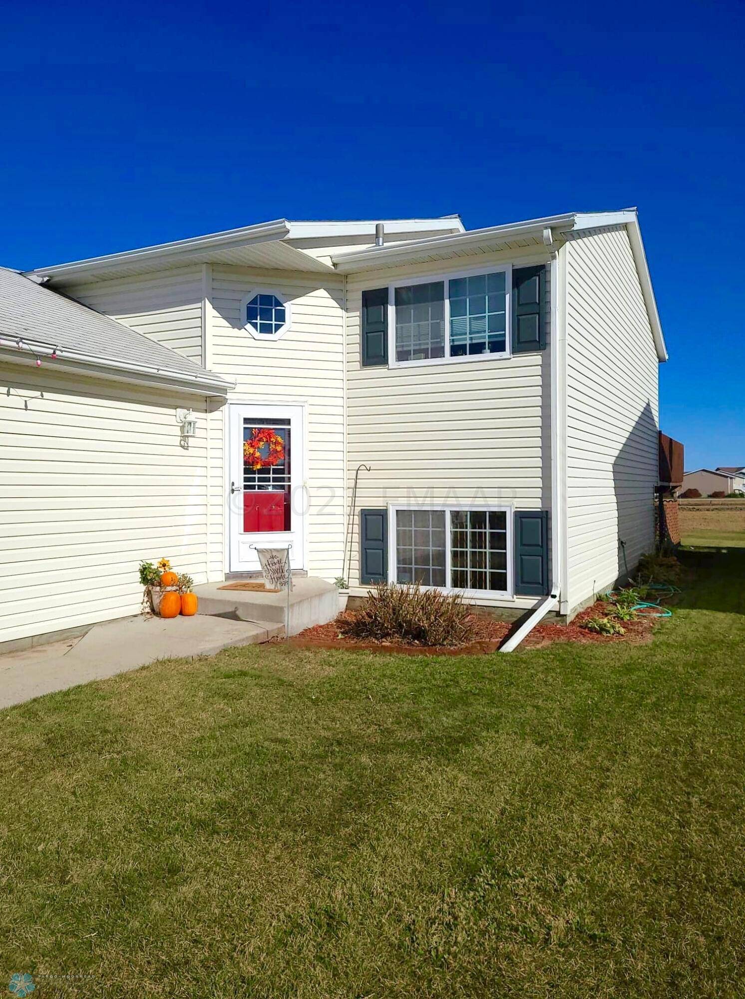 Fargo, ND 58104,6166 23RD ST S