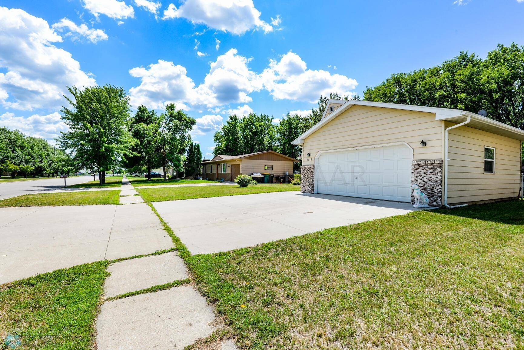 West Fargo, ND 58078,1118 1 ST