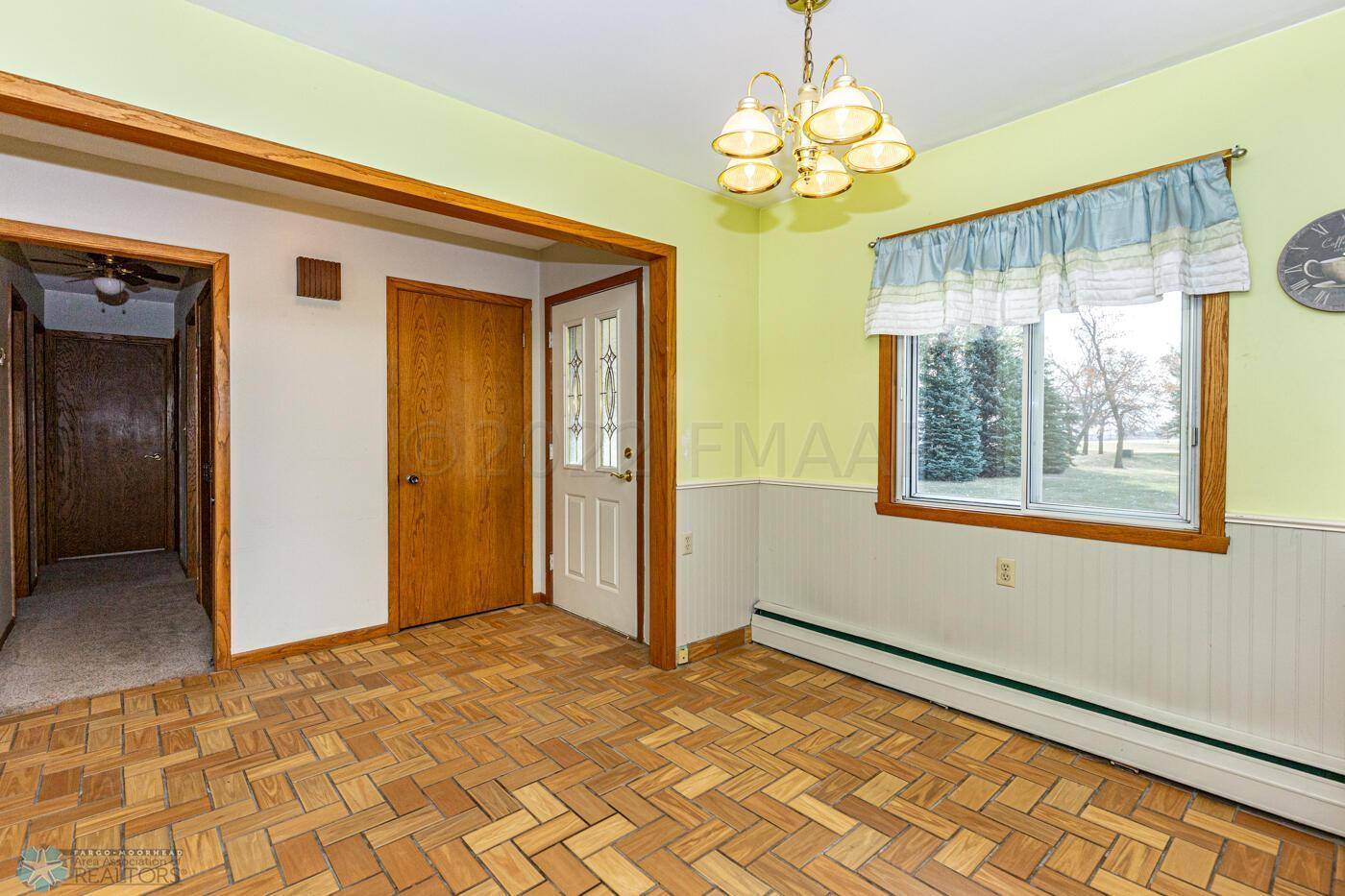 Harwood, ND 58042,6905 58 AVE N