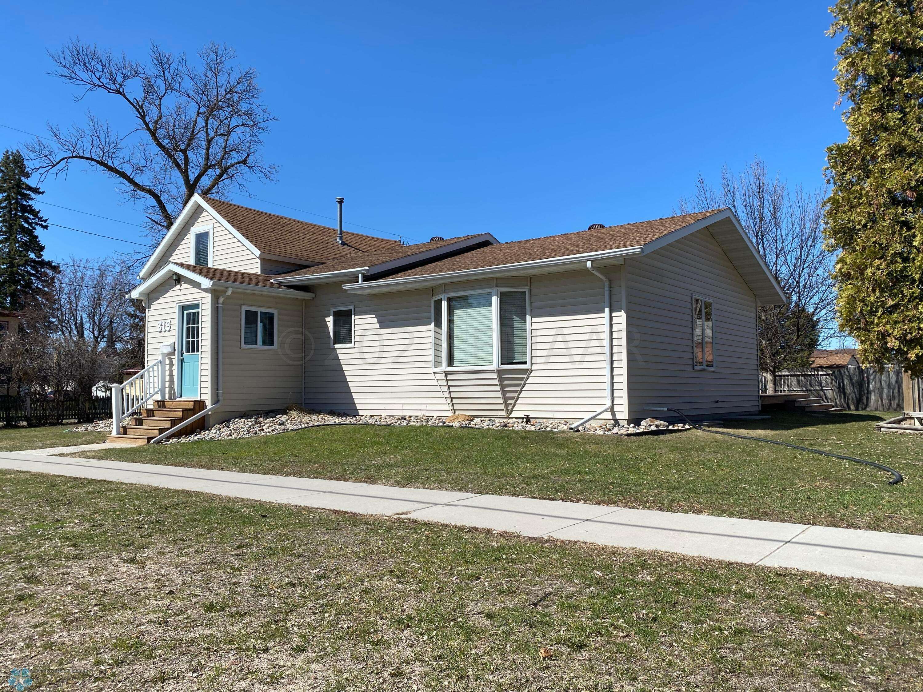 Wahpeton, ND 58075,315 1ST ST N