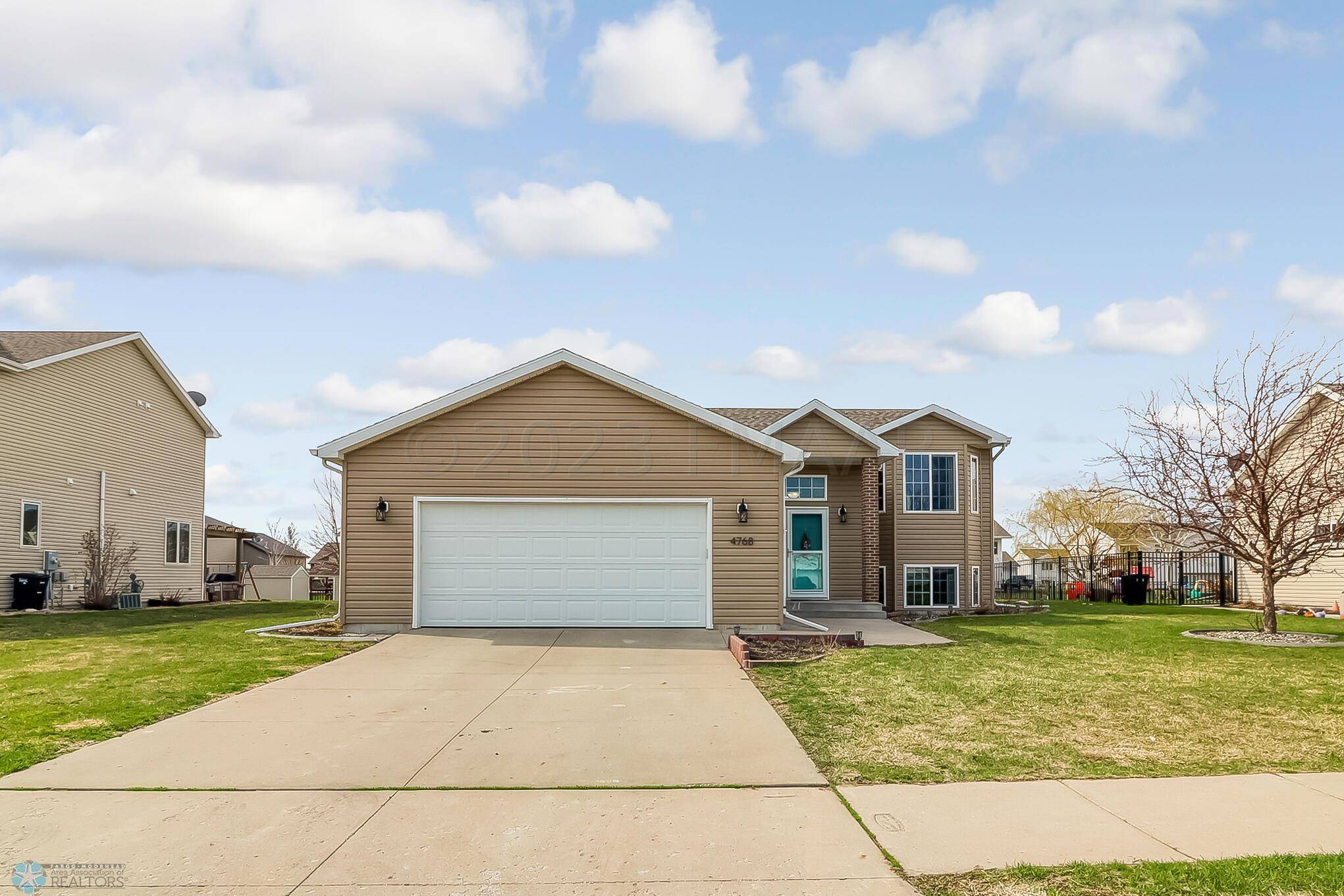 Fargo, ND 58104,4768 LAVONNE CT S