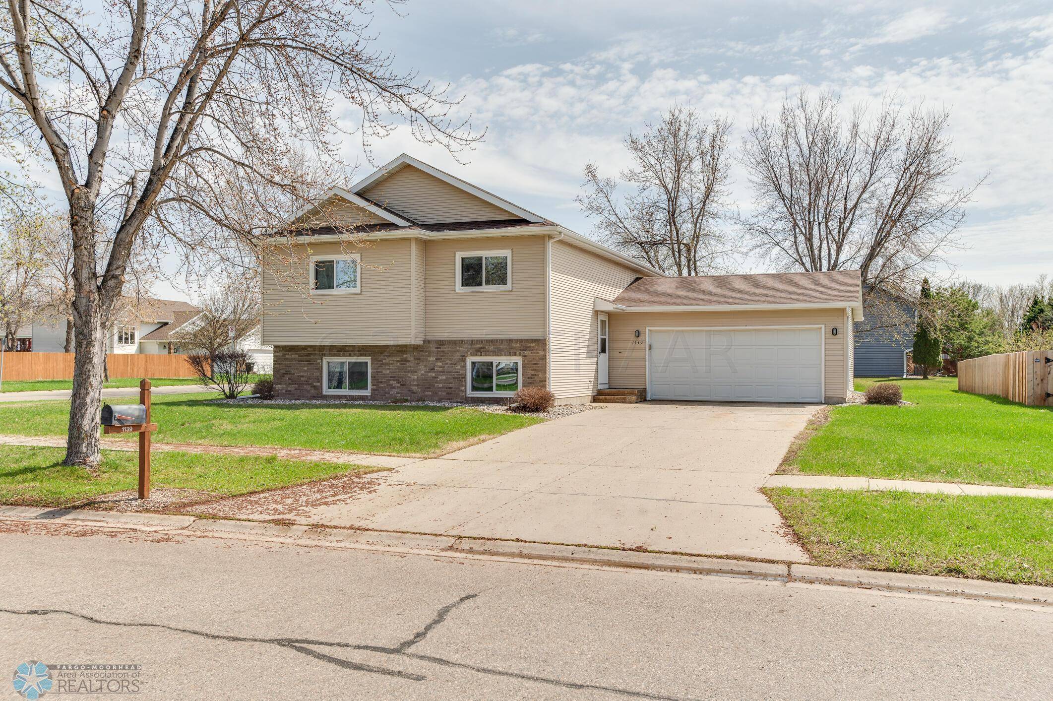 West Fargo, ND 58078,1139 4 AVE E