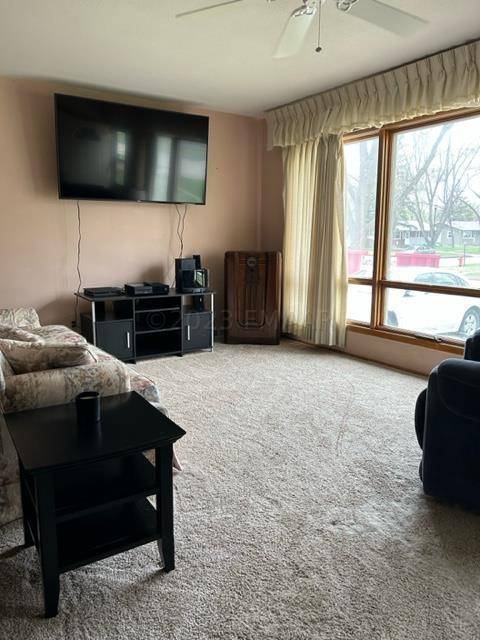 Fargo, ND 58103,1432 18 AVE S