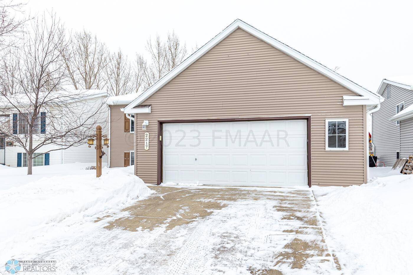 Fargo, ND 58104,2217 59 AVE S