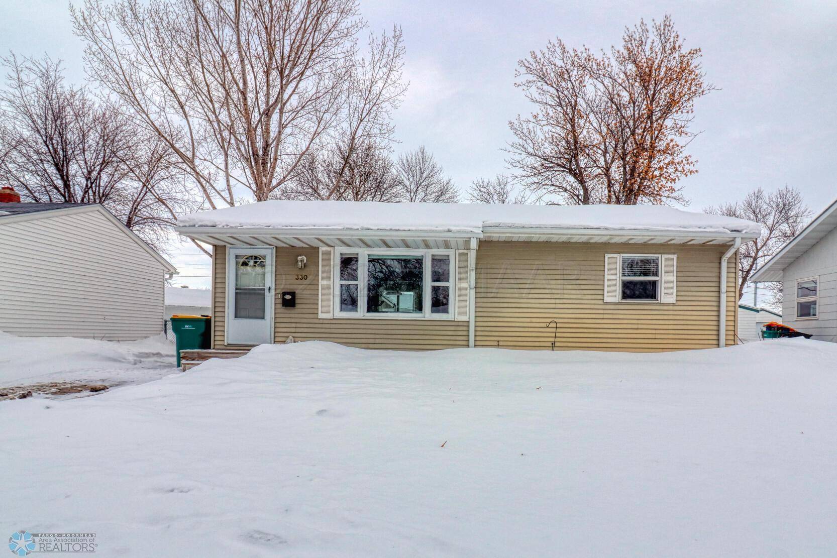 West Fargo, ND 58078,330 4 AVE E