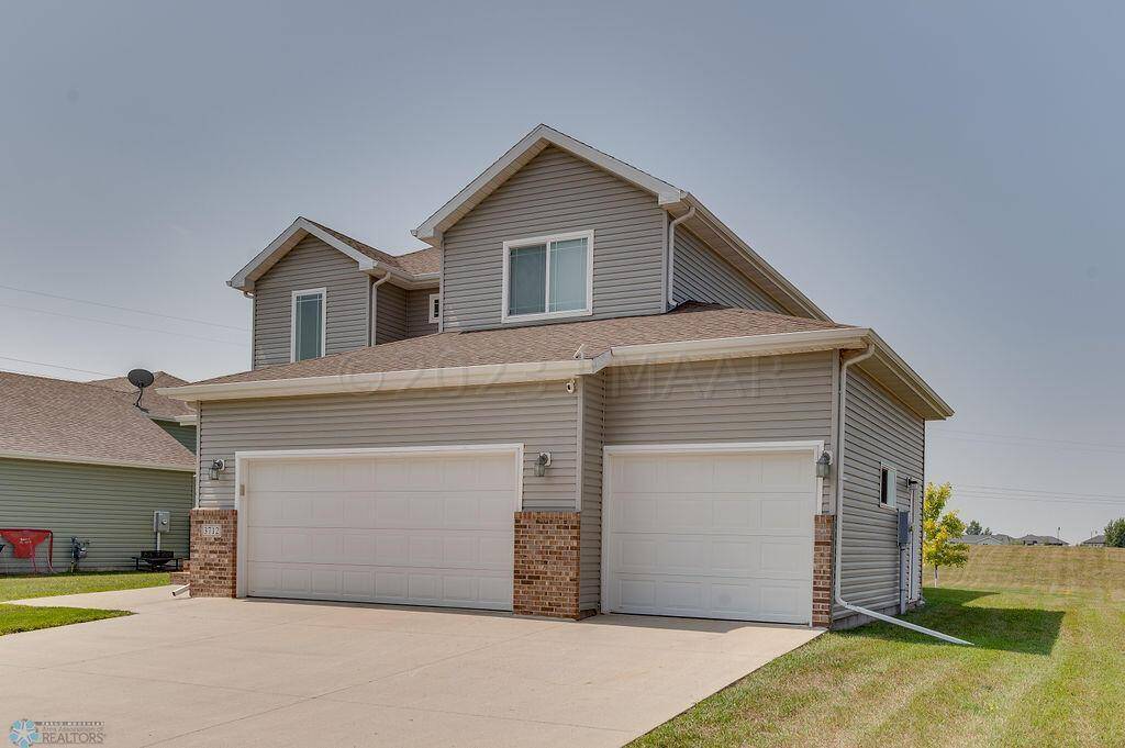 West Fargo, ND 58078,3712 12 ST W