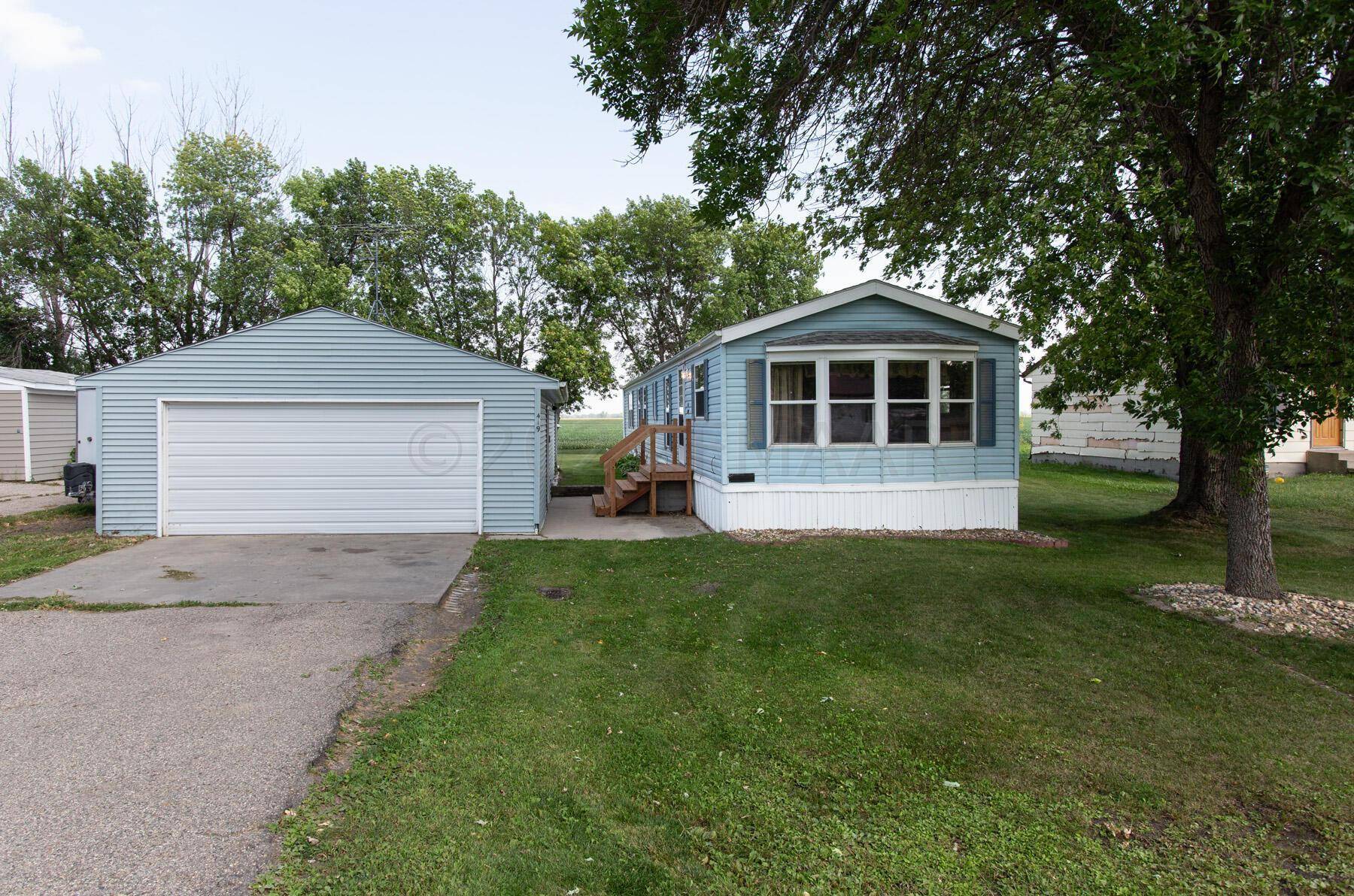 Mapleton, ND 58059,419 3RD AVE