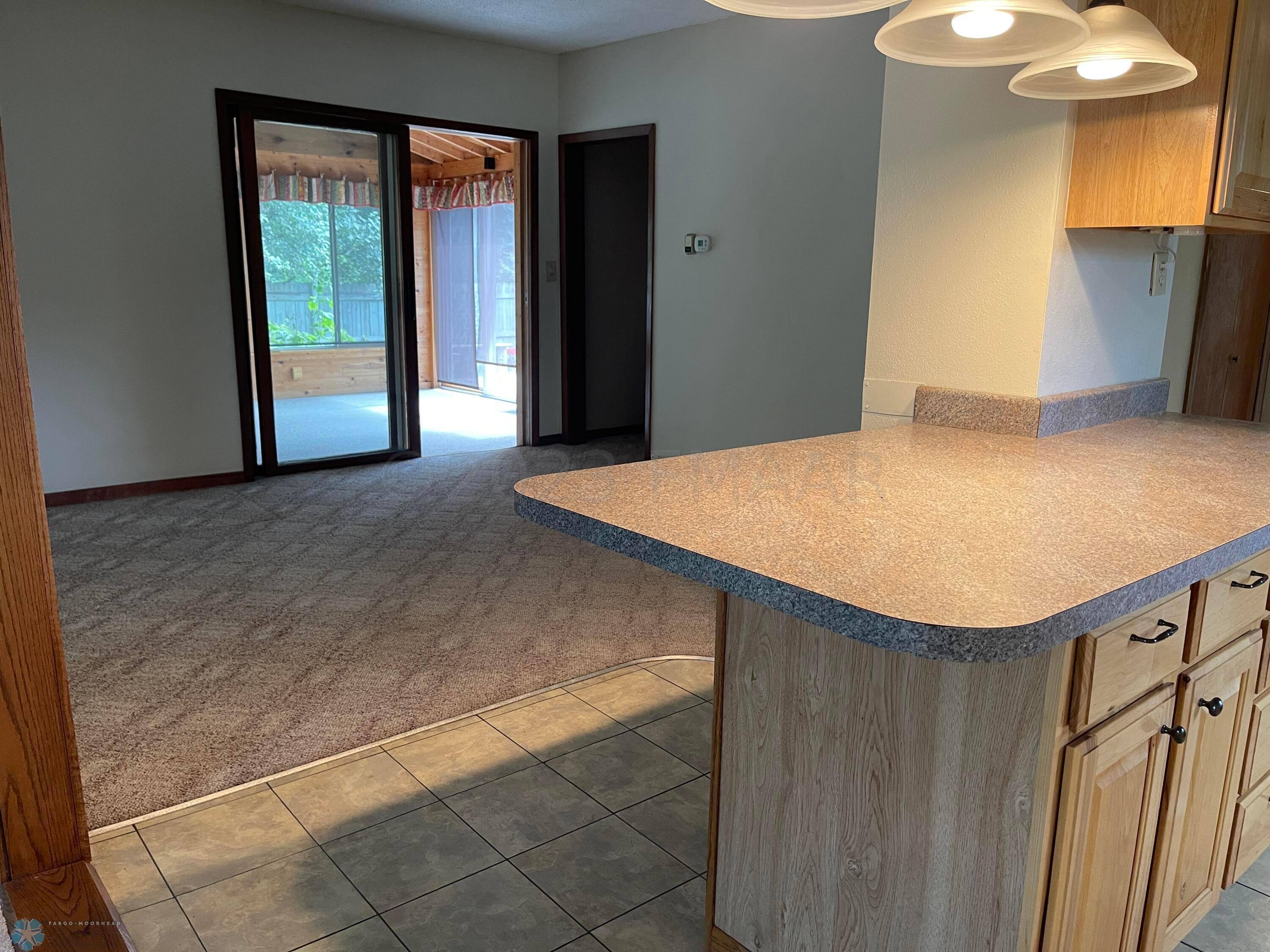 Lisbon, ND 58054,112 6TH AVE E
