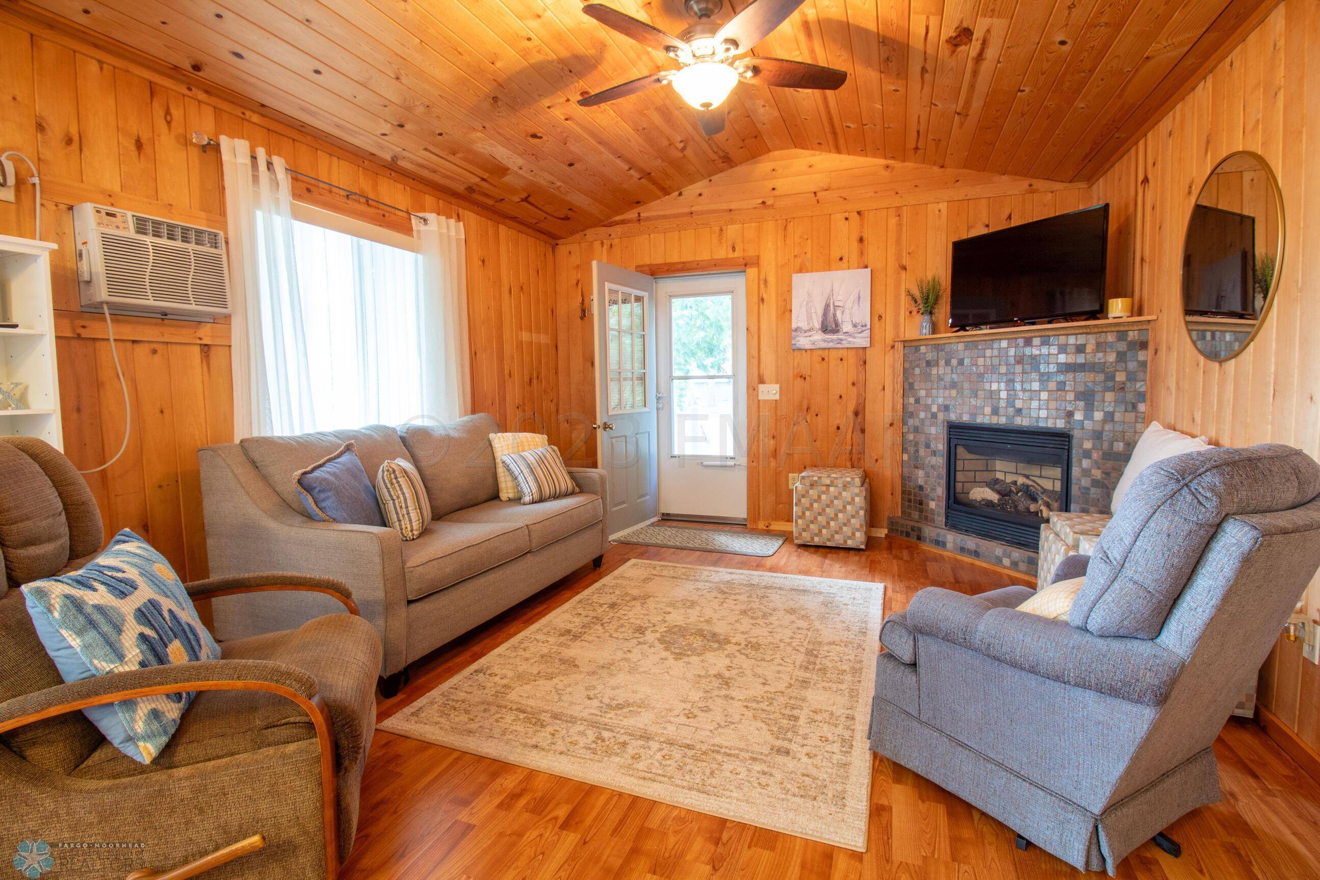 Ottertail, MN 56571,35852 RUSH LAKE LOOP #CABIN