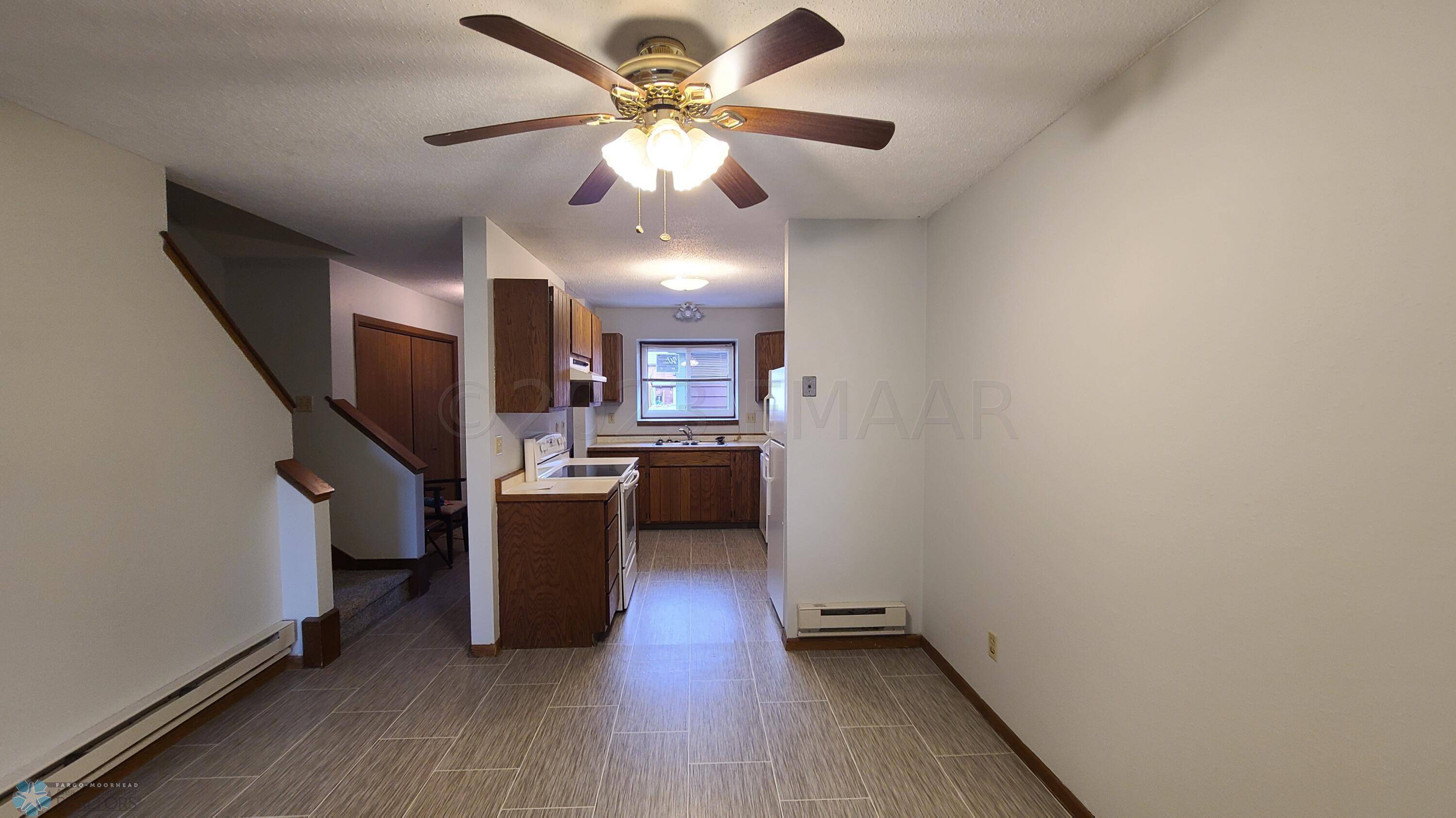 Wahpeton, ND 58075,1317 4TH AVE N
