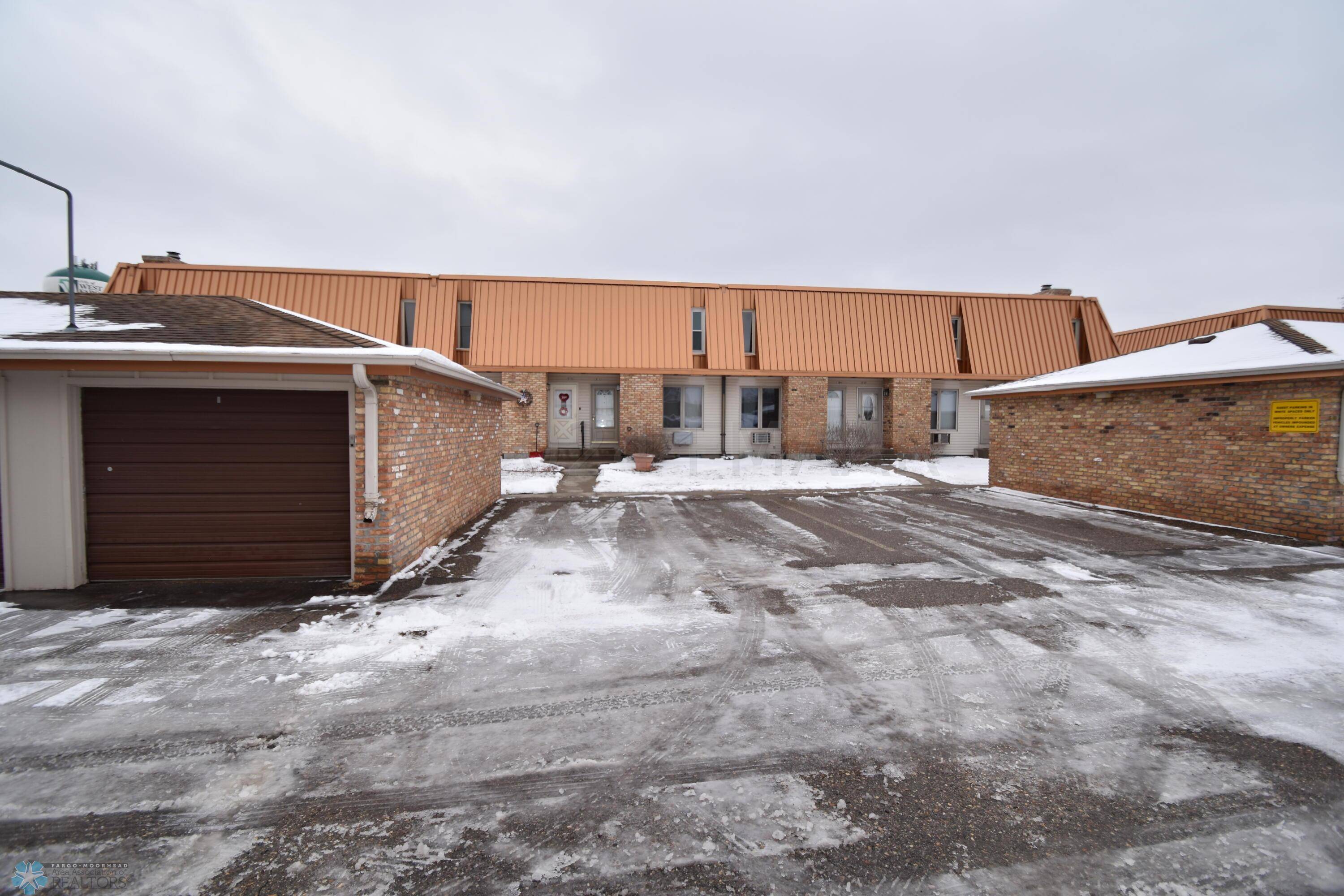 West Fargo, ND 58078,311 12 1/2 AVE E