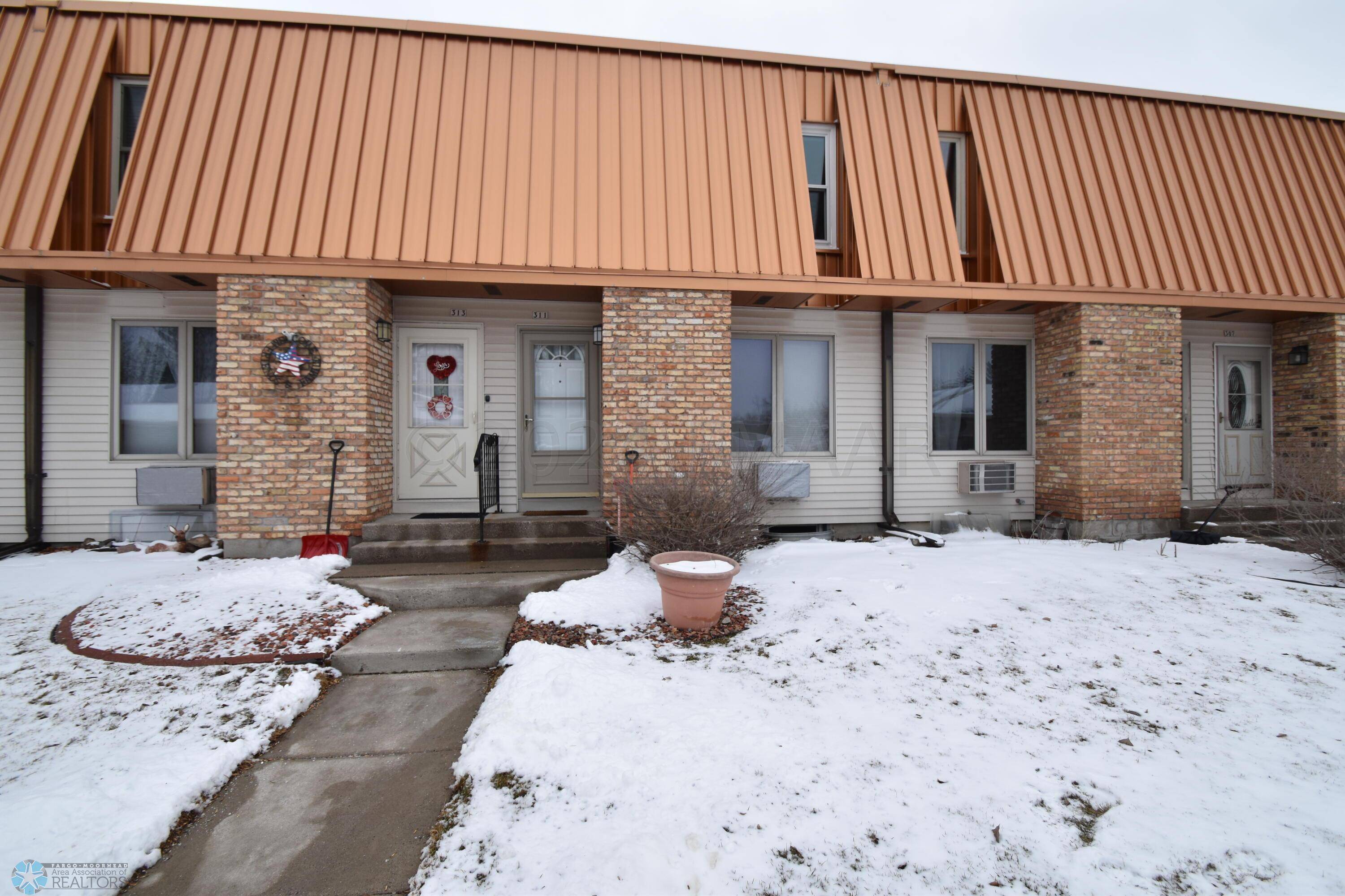 West Fargo, ND 58078,311 12 1/2 AVE E