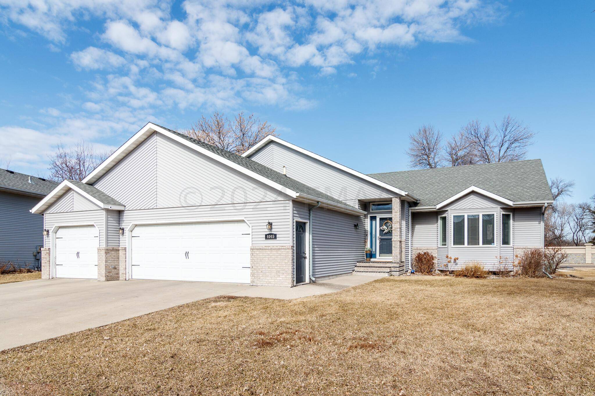 Moorhead, MN 56560,4045 RIVERSHORE DR S