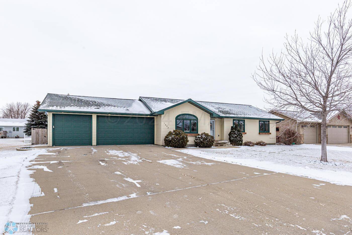 Wahpeton, ND 58075,1492 SPRUCE DR