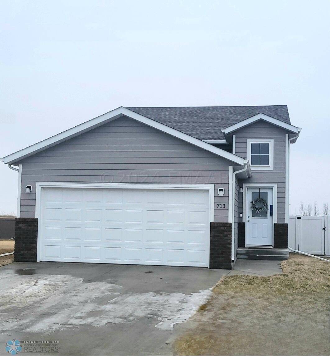 Horace, ND 58047,713 2 AVE