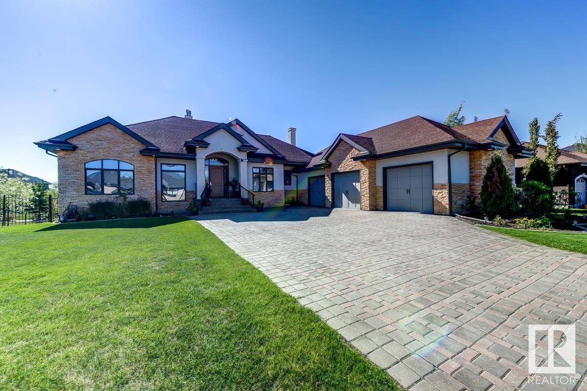 Rural Strathcona County, AB T8B 1H9,227 23033 WYE RD