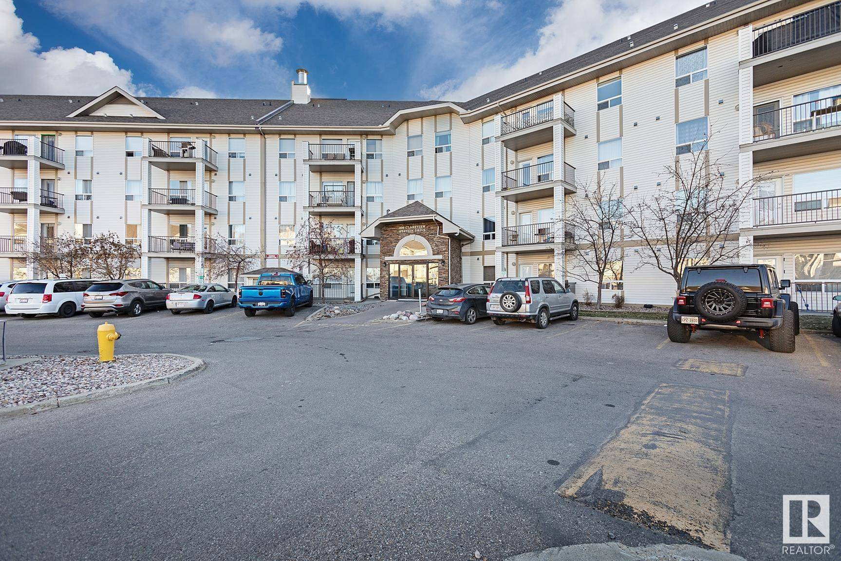 Edmonton, AB T5Y 0E3,#2306 320 CLAREVIEW STATION DR NW