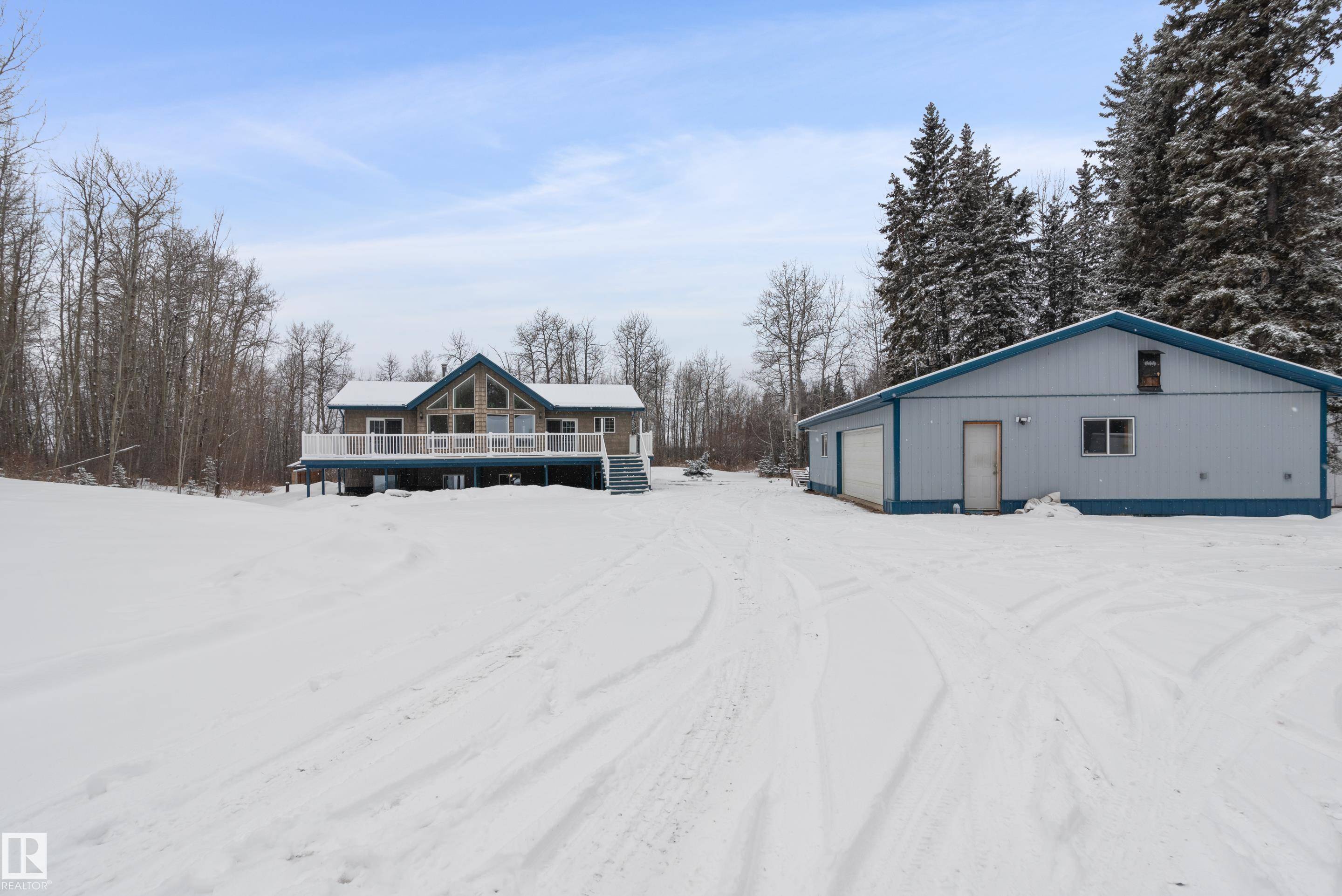 Rural Parkland County, AB T0E 0N0,46 53102 RR 31