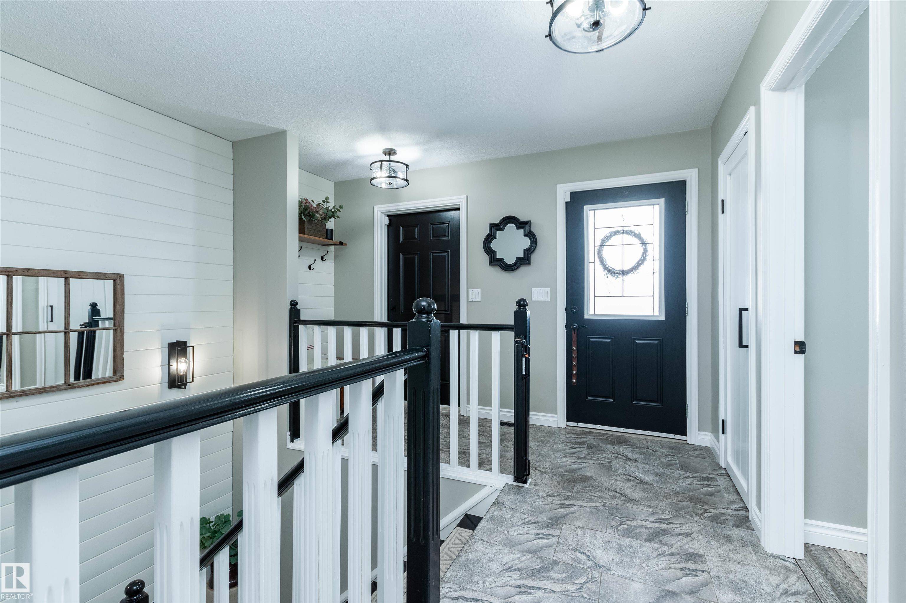 Kingman, AB T0B 2M0,109 Thompson ST