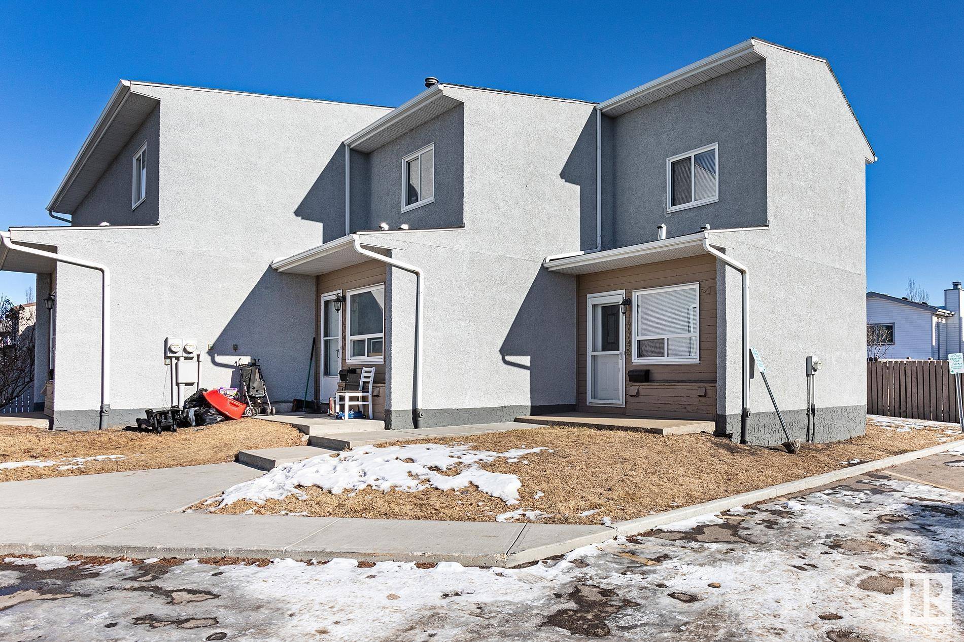 Edmonton, AB T5Z 2E2,17745 95 ST NW