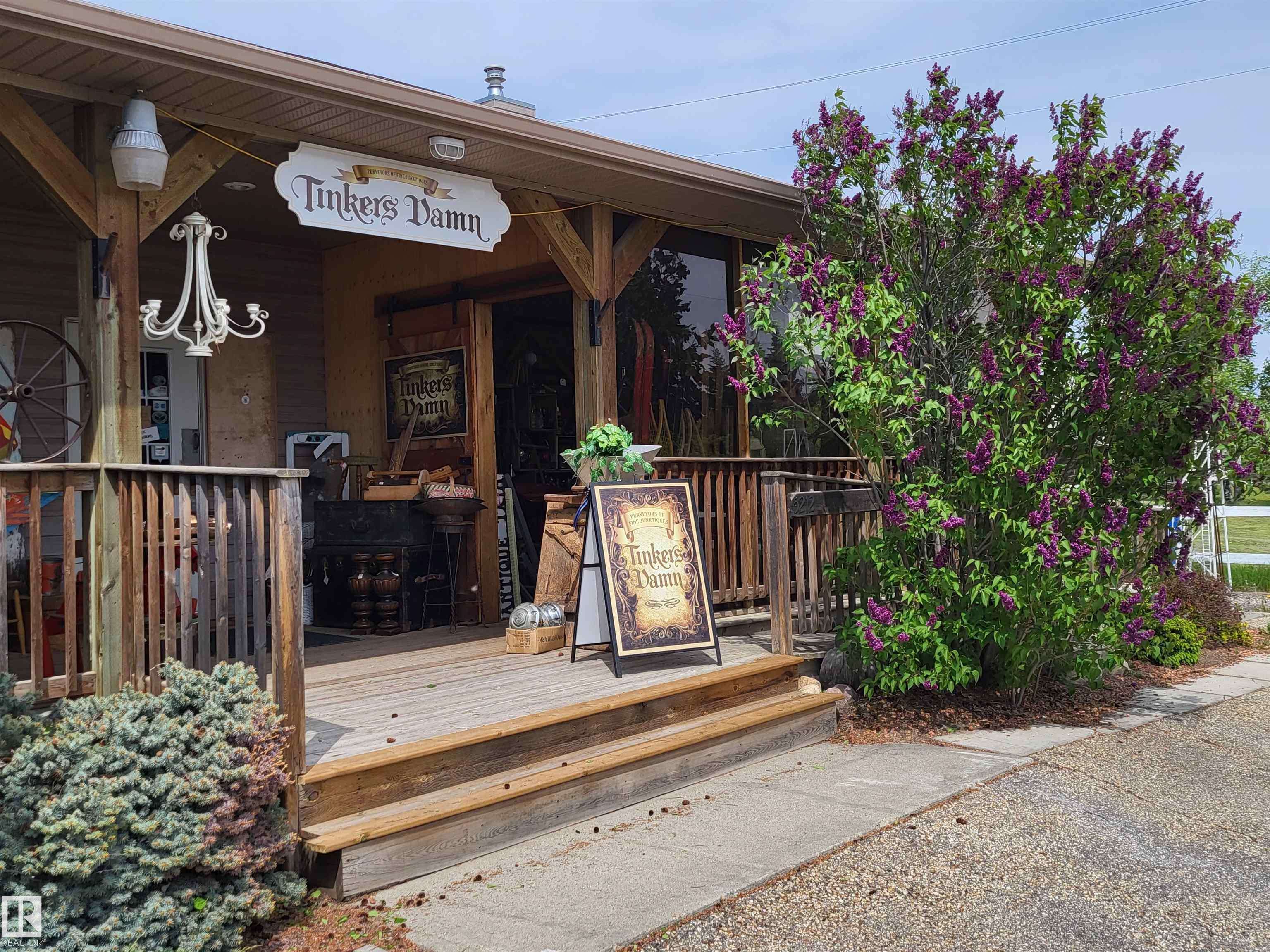 Onoway, AB T0E 1V0,5212 Lac Ste Anne Trail N