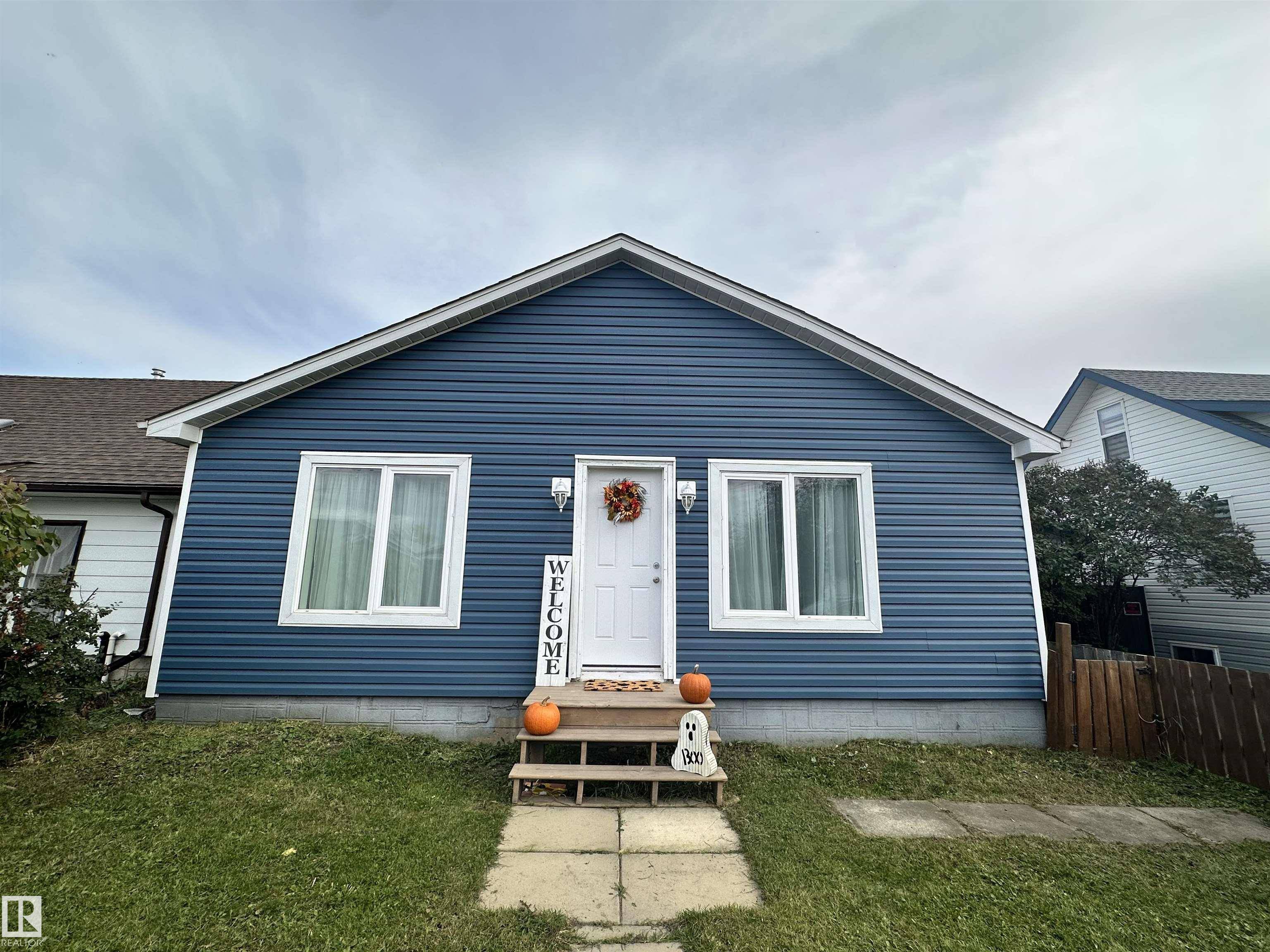 Westlock, AB T7P 1R8,9735 107 ST