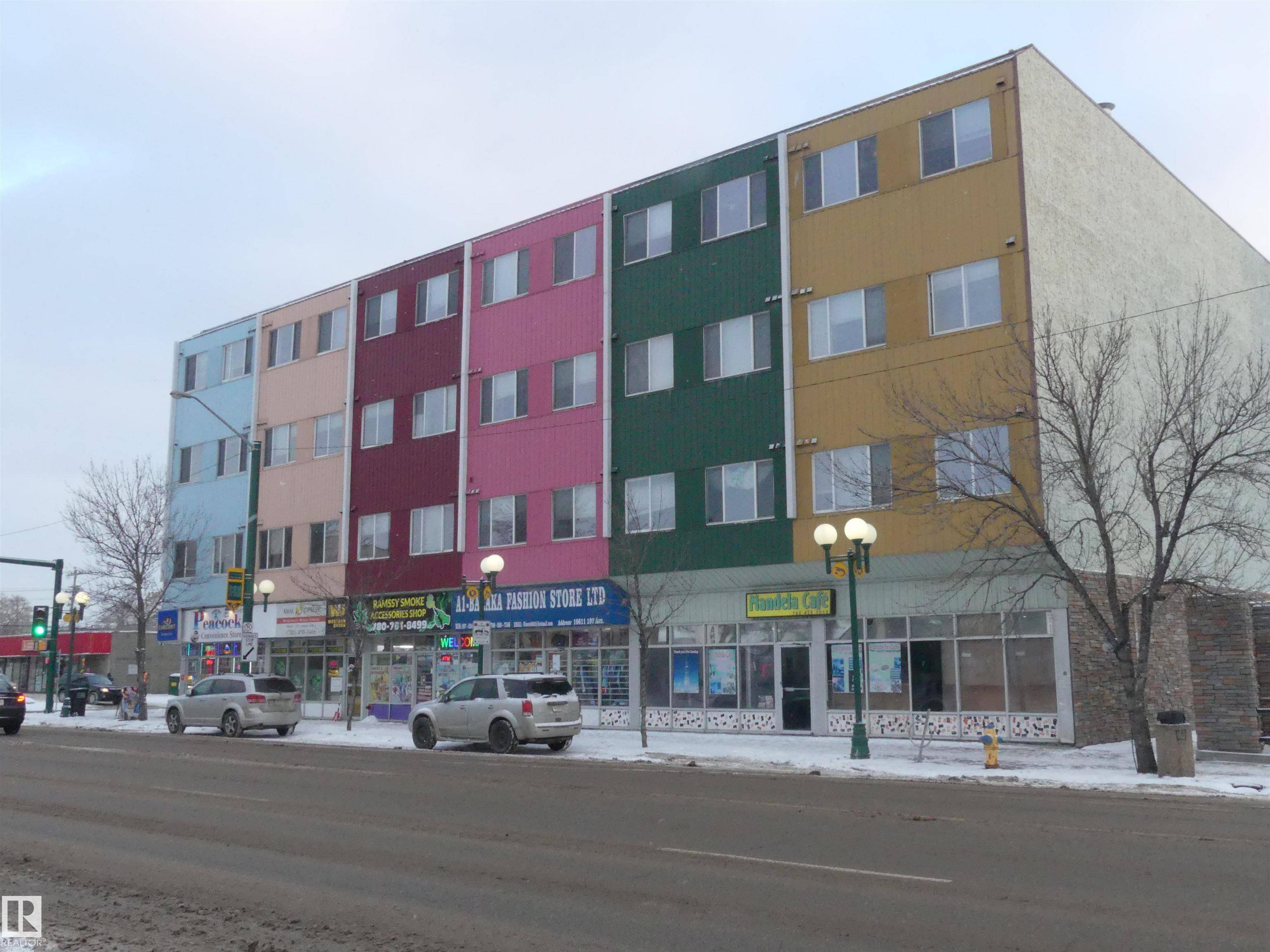 Edmonton, AB T5H 0W5,10603 107 AV NW