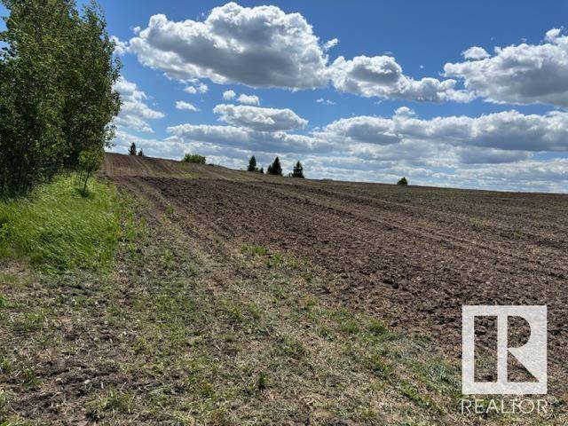 Rural Leduc County, AB T0B 3M0,RR 225 & TWPR 504 (HWY 625)