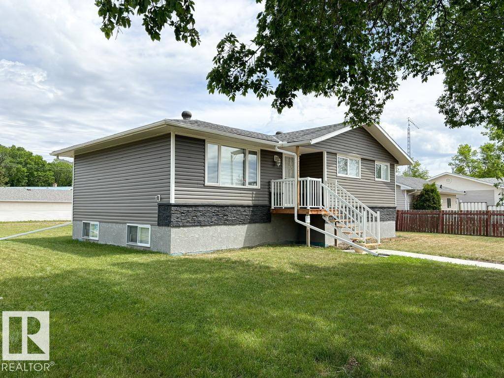 Forestburg, AB T0B 1N0,5111 48 AV