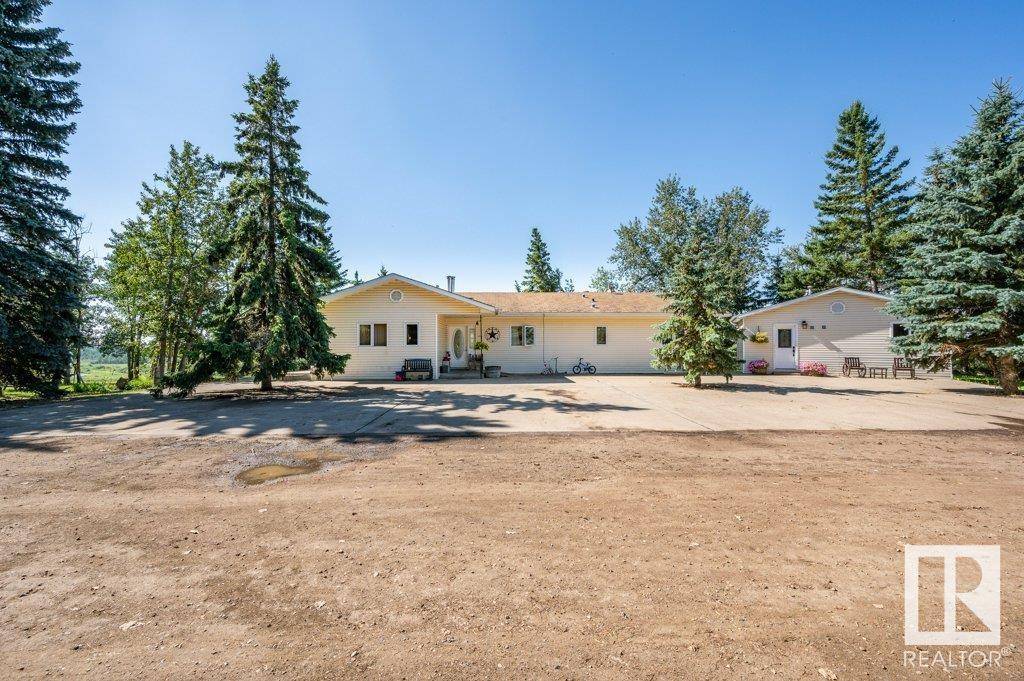 Rural Thorhild County, AB T0A 2W0,58114 HWY 28