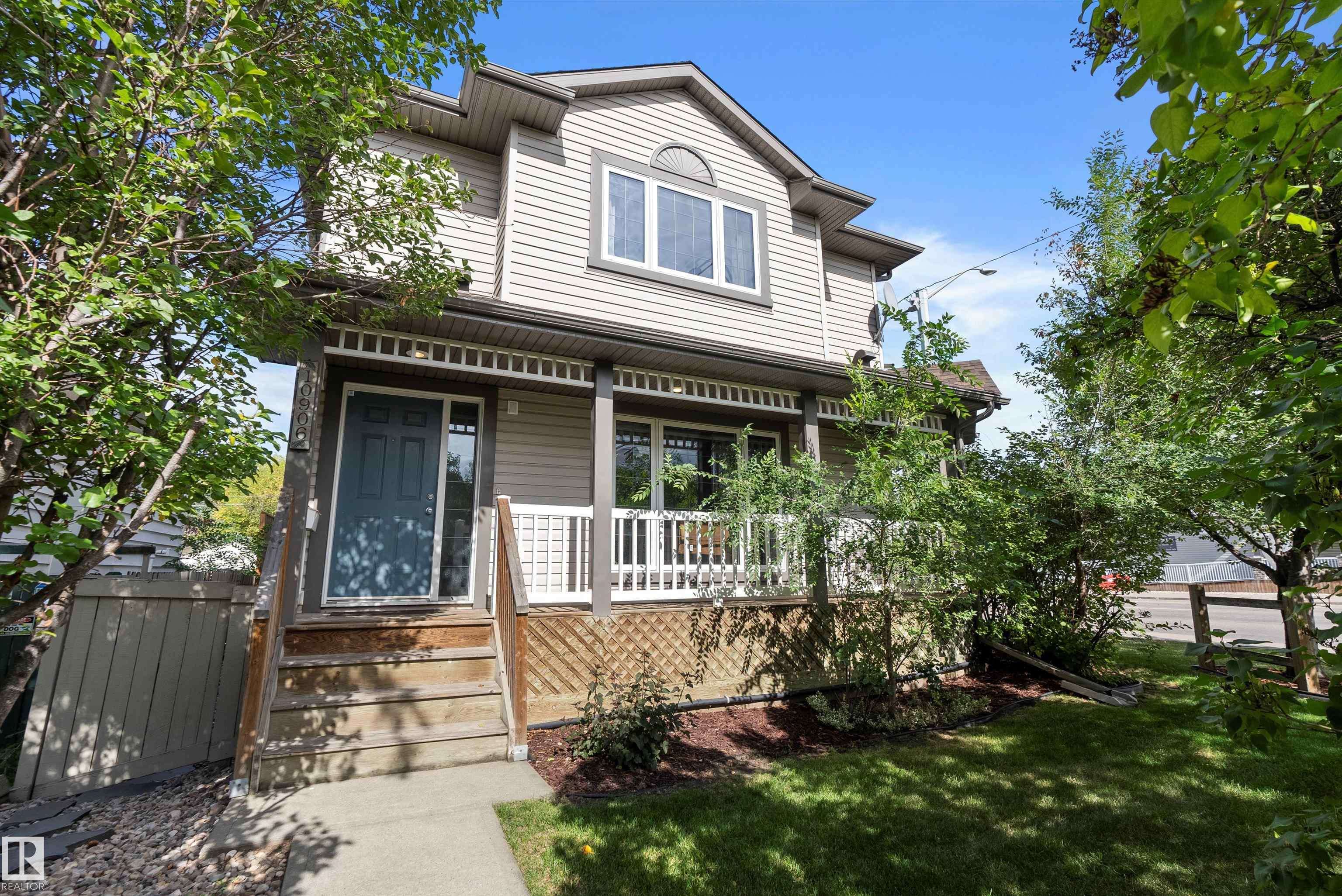 Edmonton, AB T6G 0A9,10906 72 AV NW